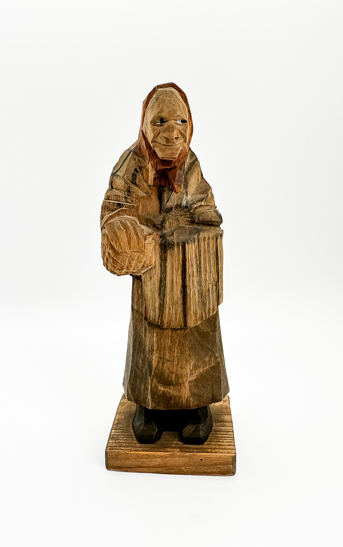 CARL-JOHAN TRYGG. TRÄFIGUR, Delvis bemålad, Signerad samt daterad 1921.