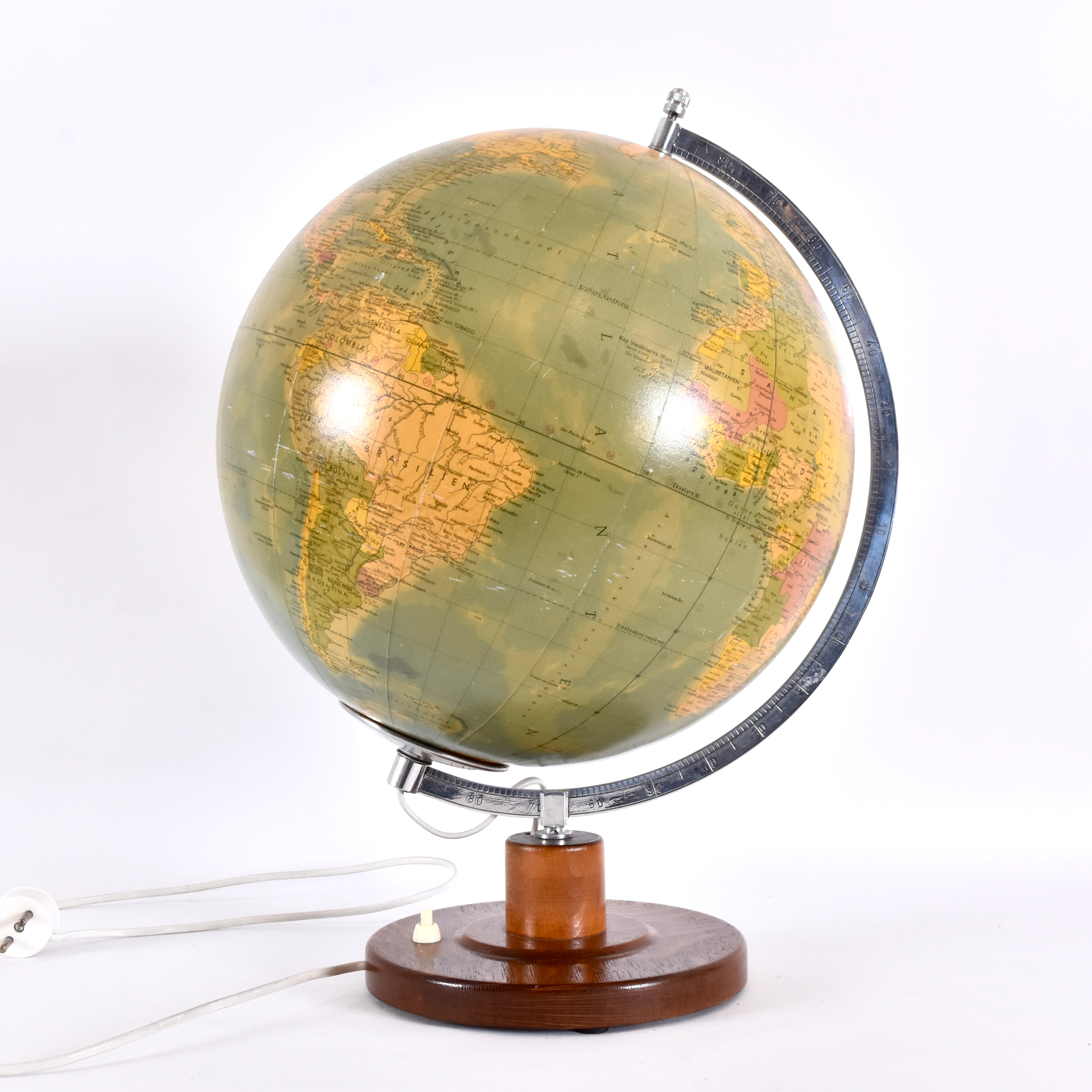 JORDGLOB med belysning, Räth Politiska Jordglob, 1900-talets andra del.