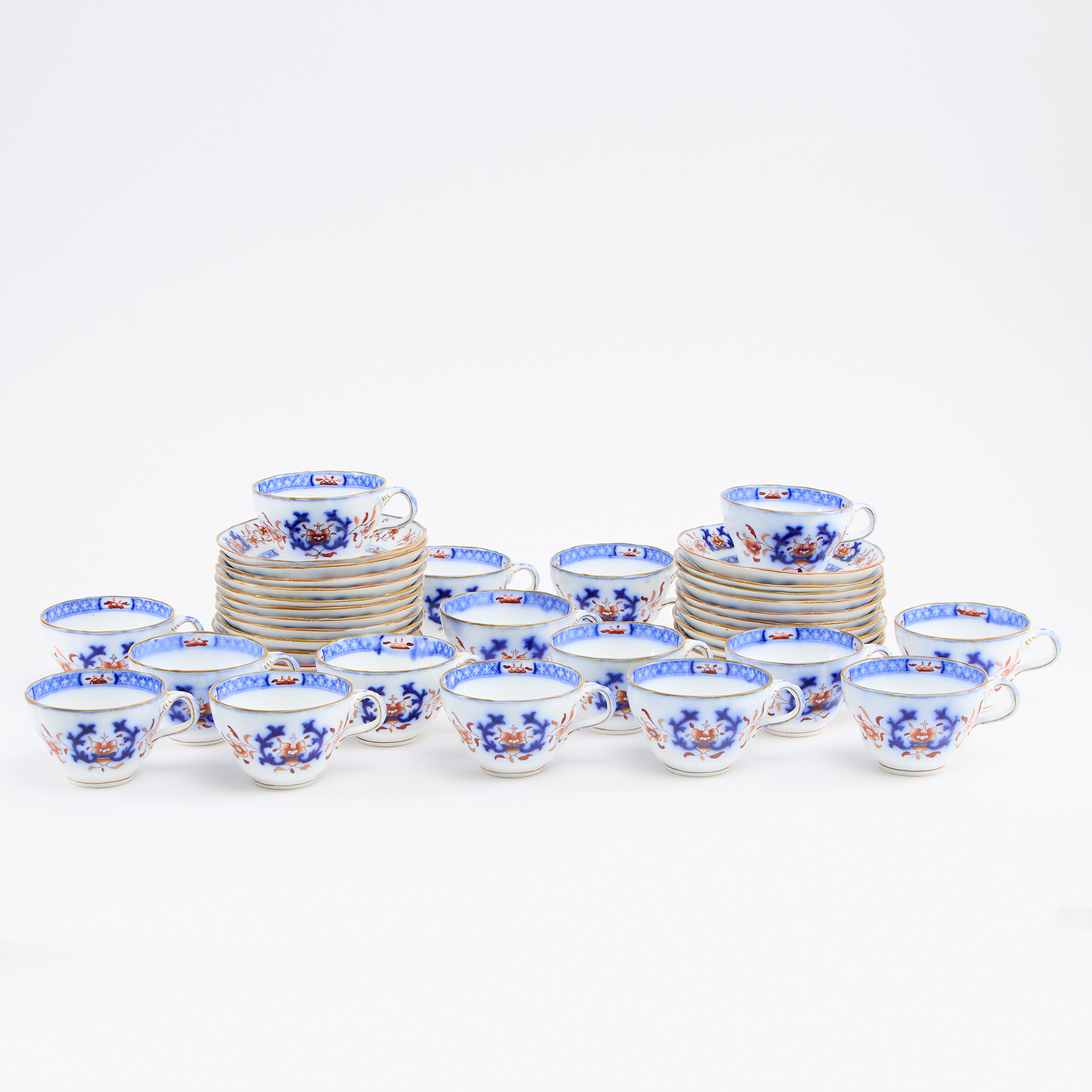 KOPPAR MED FAT 18 st 1800-talets senare del porslin.