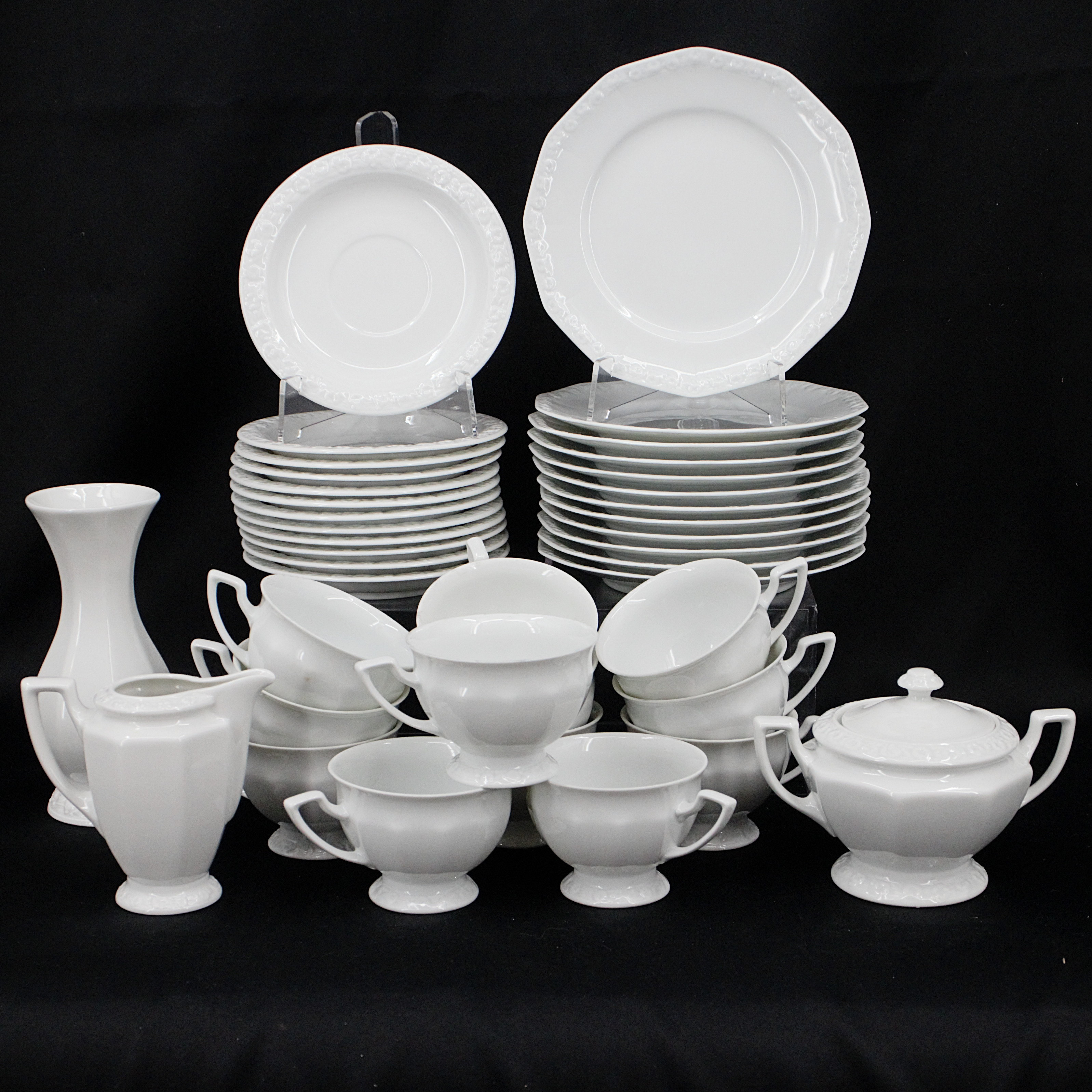 KAFFESERVIS, 39 delar, "Classic Rose Collection", Rosenthal Group, Tyskland.