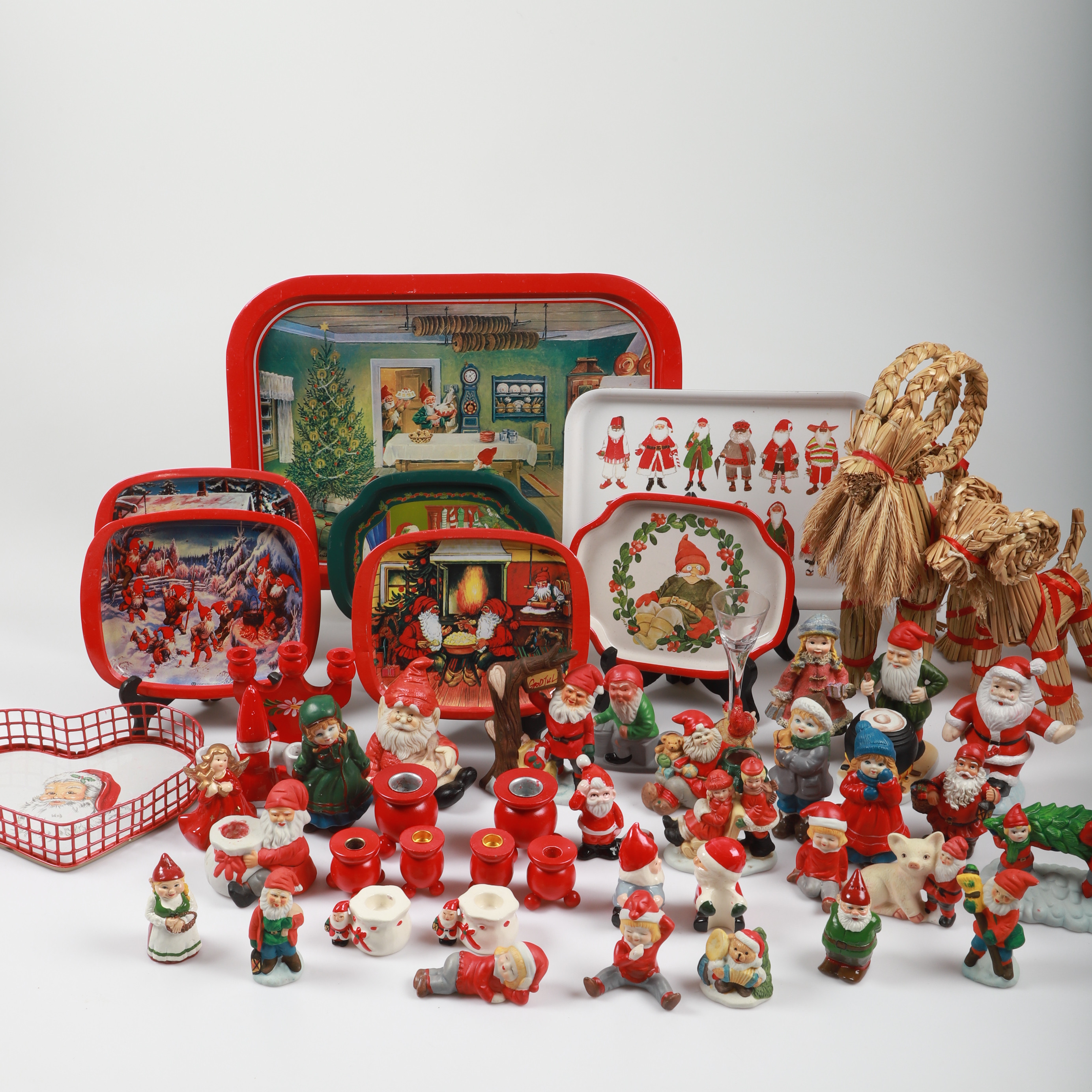 FIGURINER OCH LJUSSTAKAR M. M., mestadels tomtar, 1980-2000-tal.