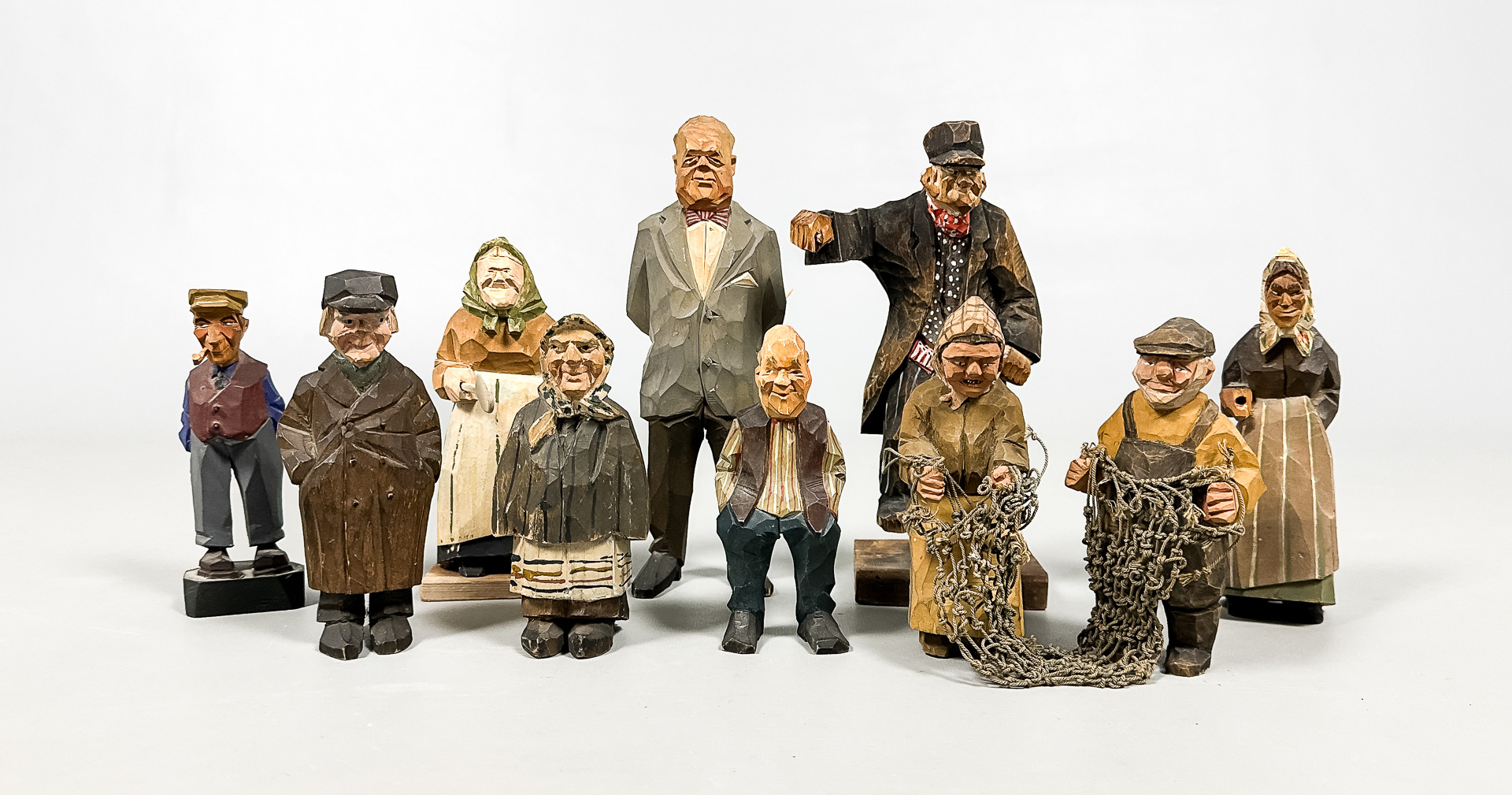 TRÄFIGURER, Parti, 10 st, Bemålat trä, Bland annat Carl-Johan Trygg.
