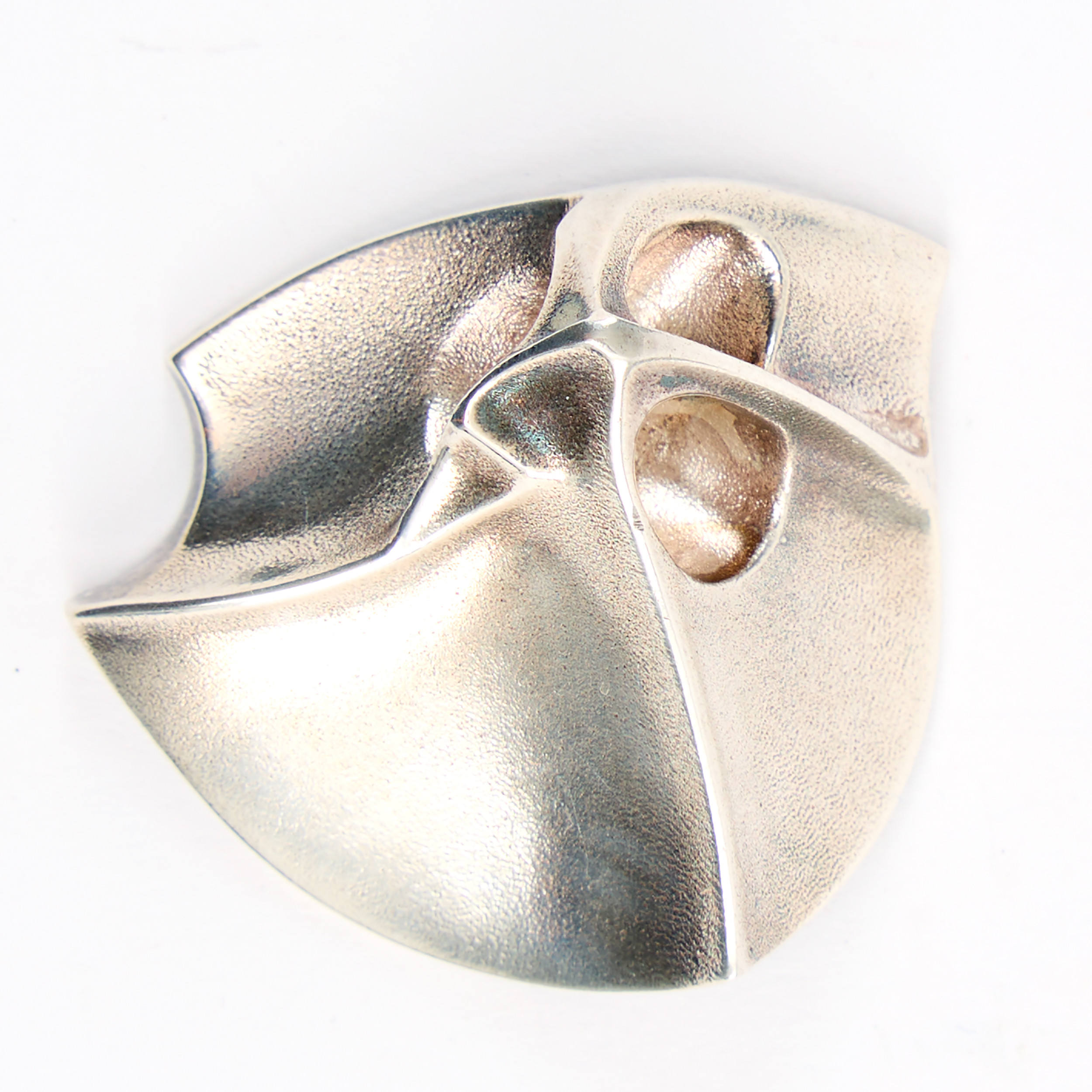 BJÖRN WECKSTRÖM. Brosch "Labyrinth" sterling för Lapponia Finland 1978.