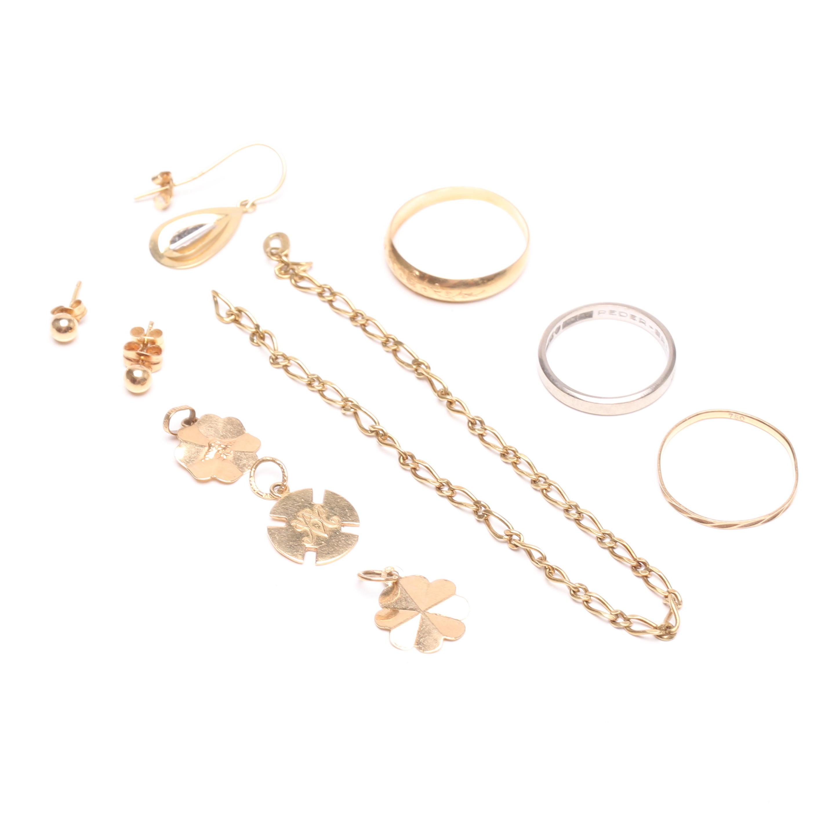 GULDSMYCKEN/SKROT. 18k, total vikt ca 10,6 gram.