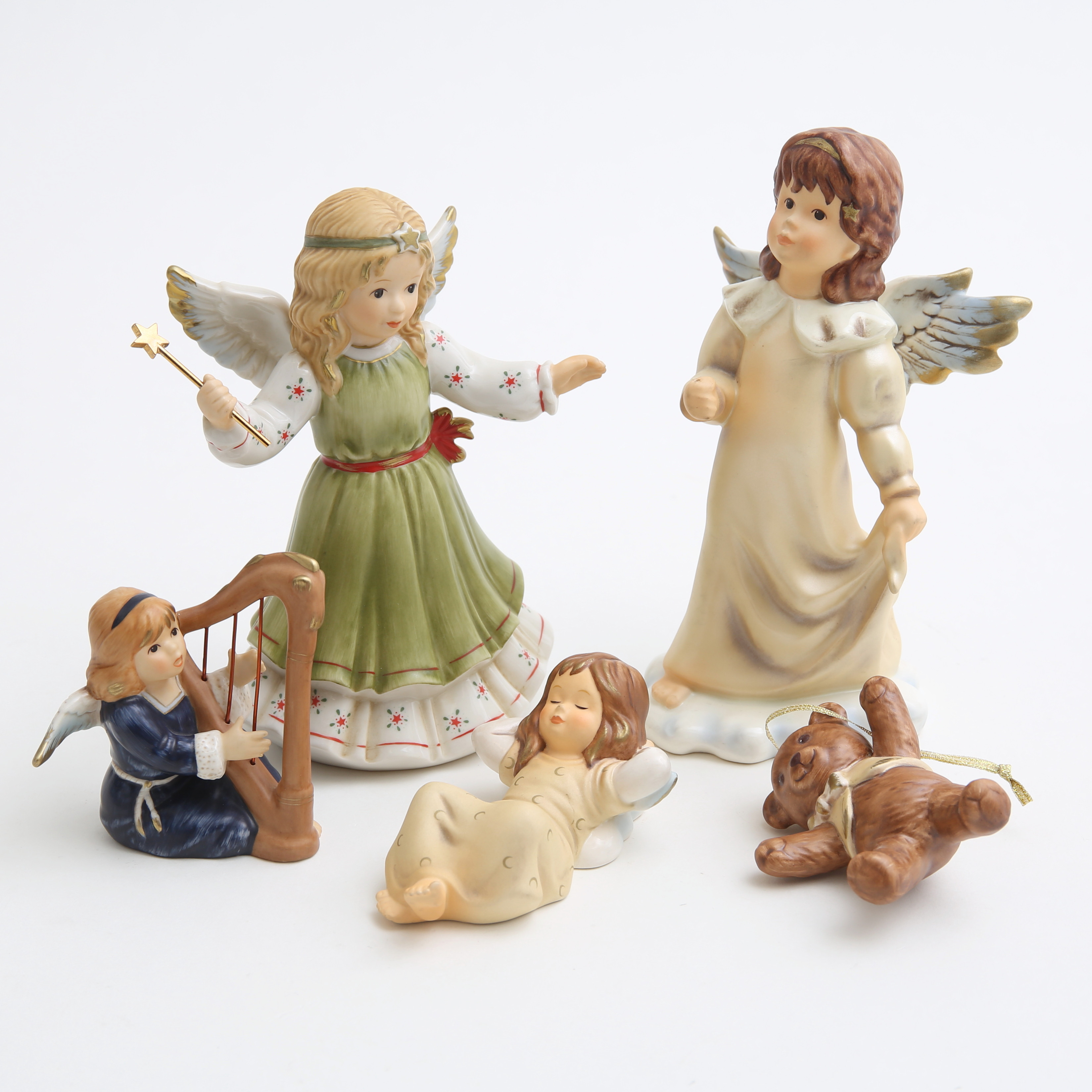 FIGURINER, 5 st, mestadels ÄNGLAR, porslin, Goebel, Tysklan, 1900-talets andra hälft.