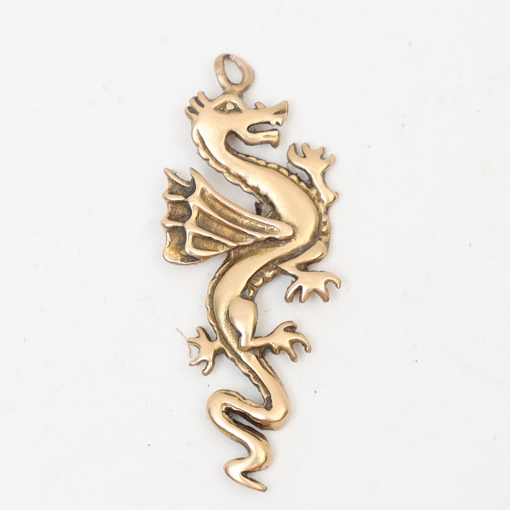 HÄNGE, 18K, föreställande drake.