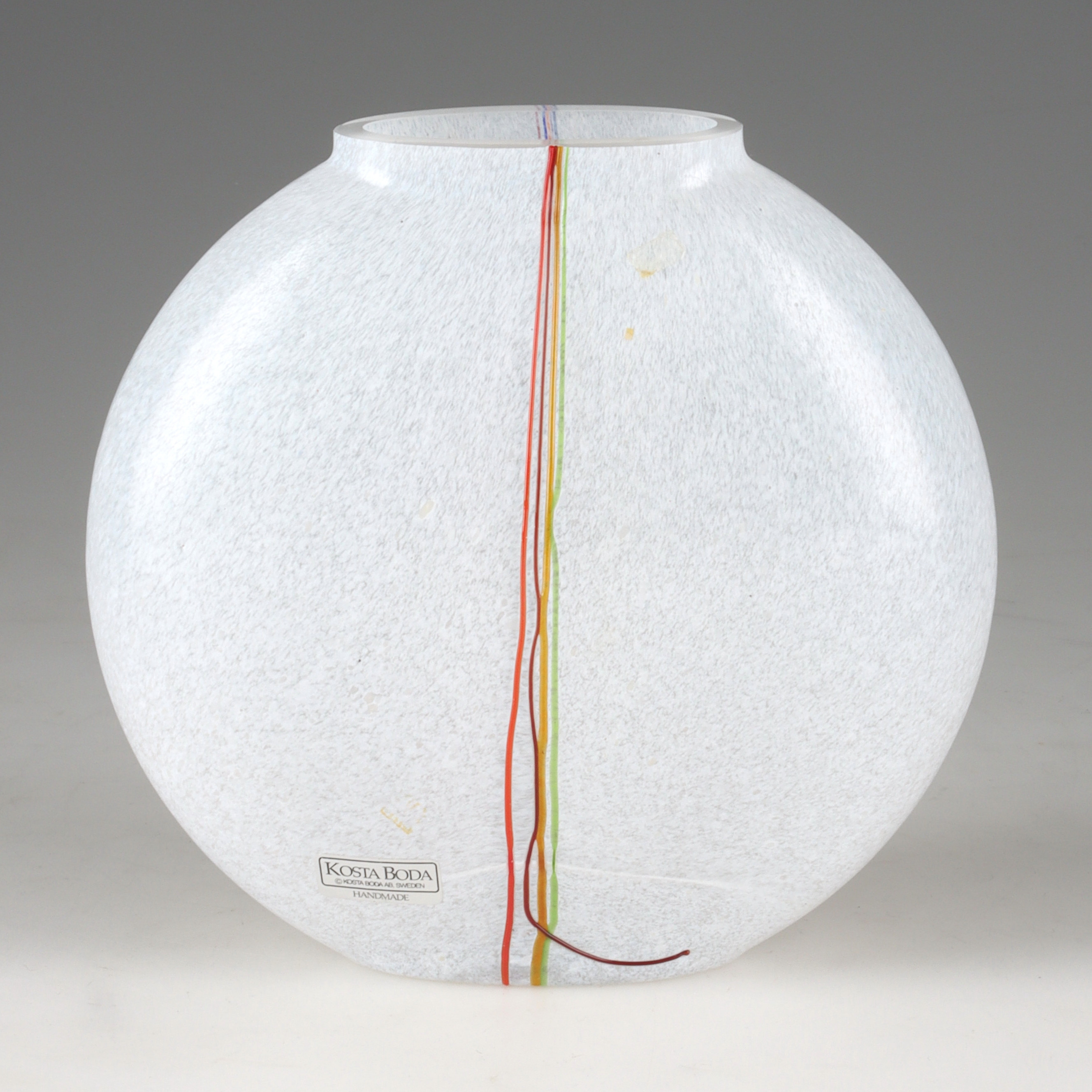 BERTIL VALLIEN. Vas, "Rainbow", glas, Kosta Boda.