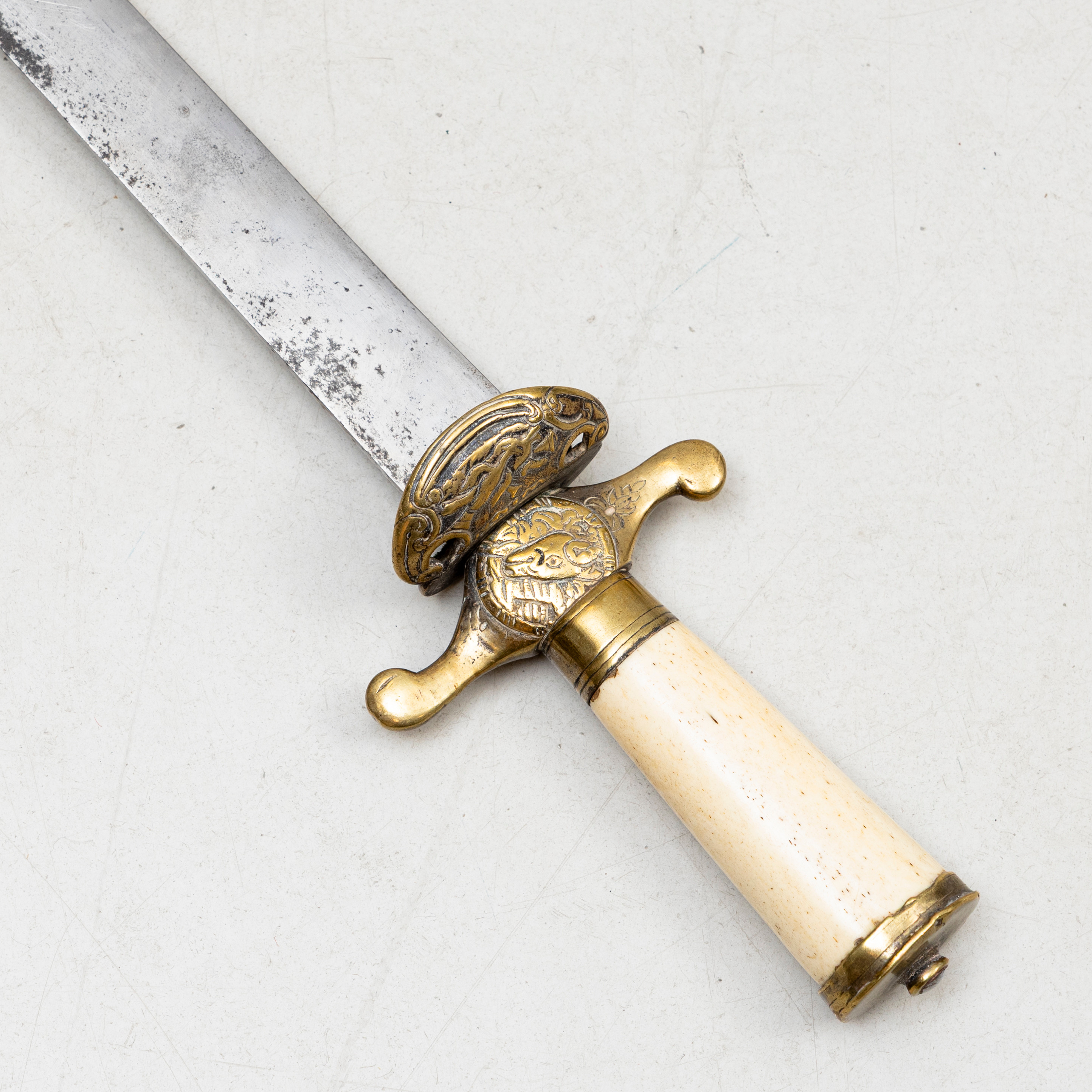 HIRSCHFÄNGER, ben och mässing, Tyskland, 1900-tal.