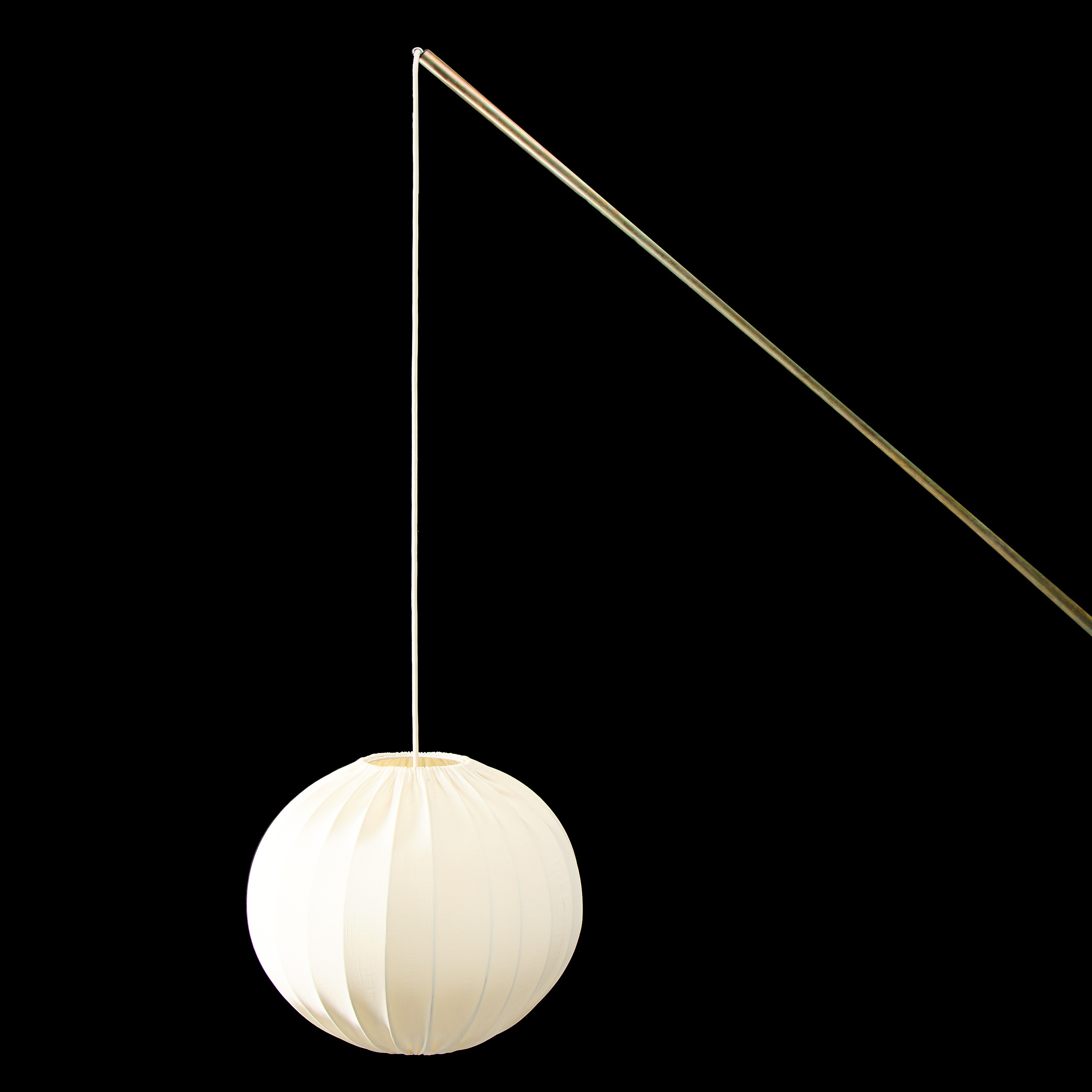 TAKLAMPA modern tillverkning.