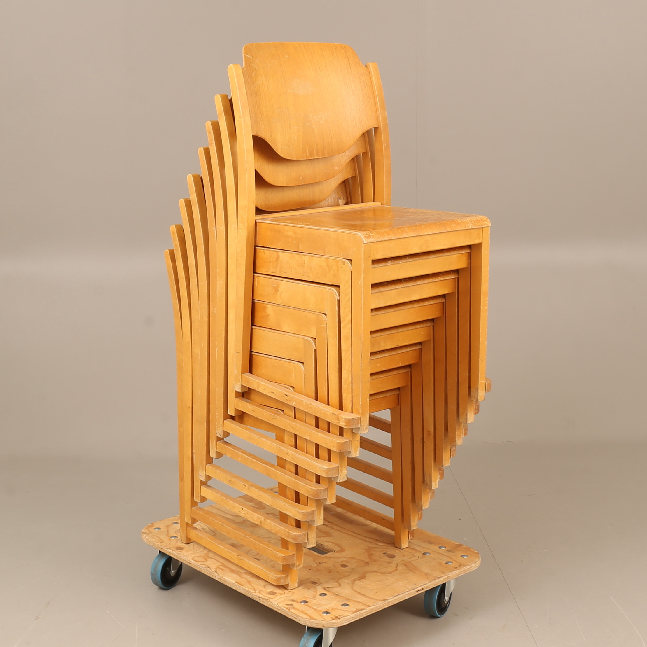 SVEN  MARKELIUS. Orkesterstolar, 8 stycken, Nässjö stolfabrik.