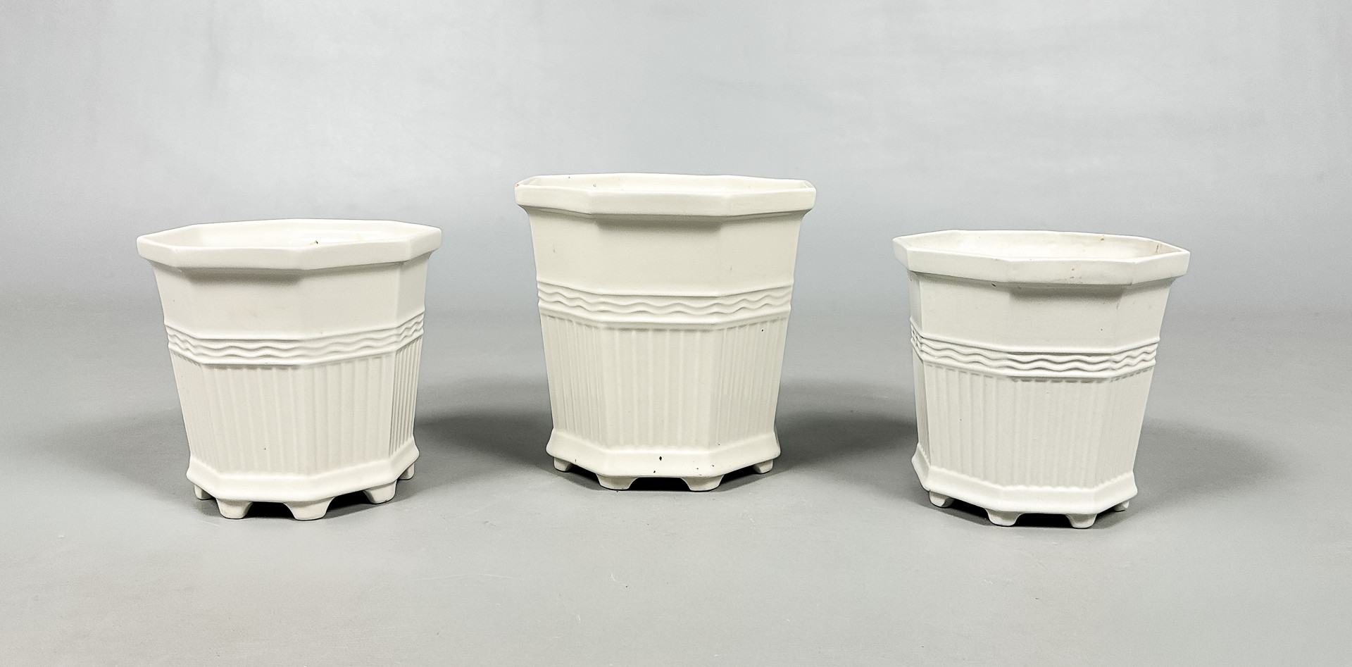 YTTERFODER, 3 st, porslin, Prins Eugen, Waldermarsudde, Gustavsberg.