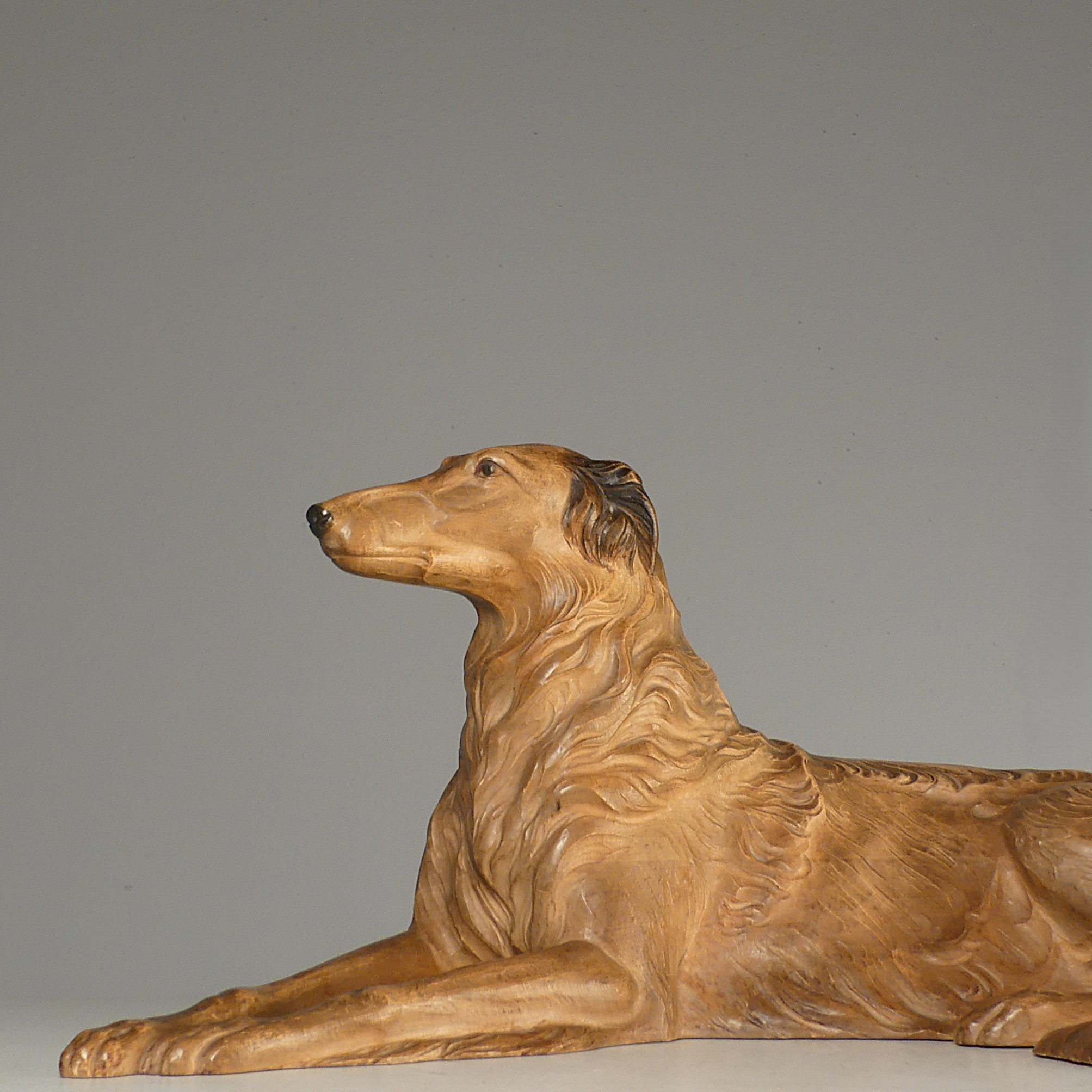 TRÄSKULPTUR, Emil Graf, "Borzoi" rysk vinthund.