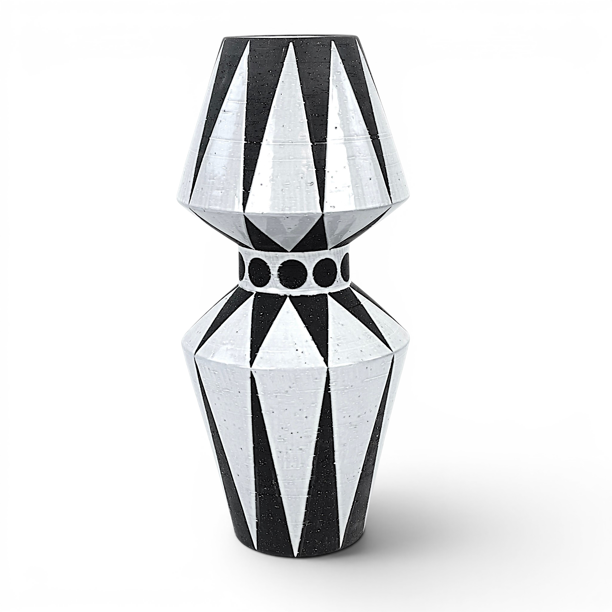 JONATHAN ADLER, Vas, stengods, Palm Springs Diamonds, Peru, monogramsignerad samt etikettmärkt.