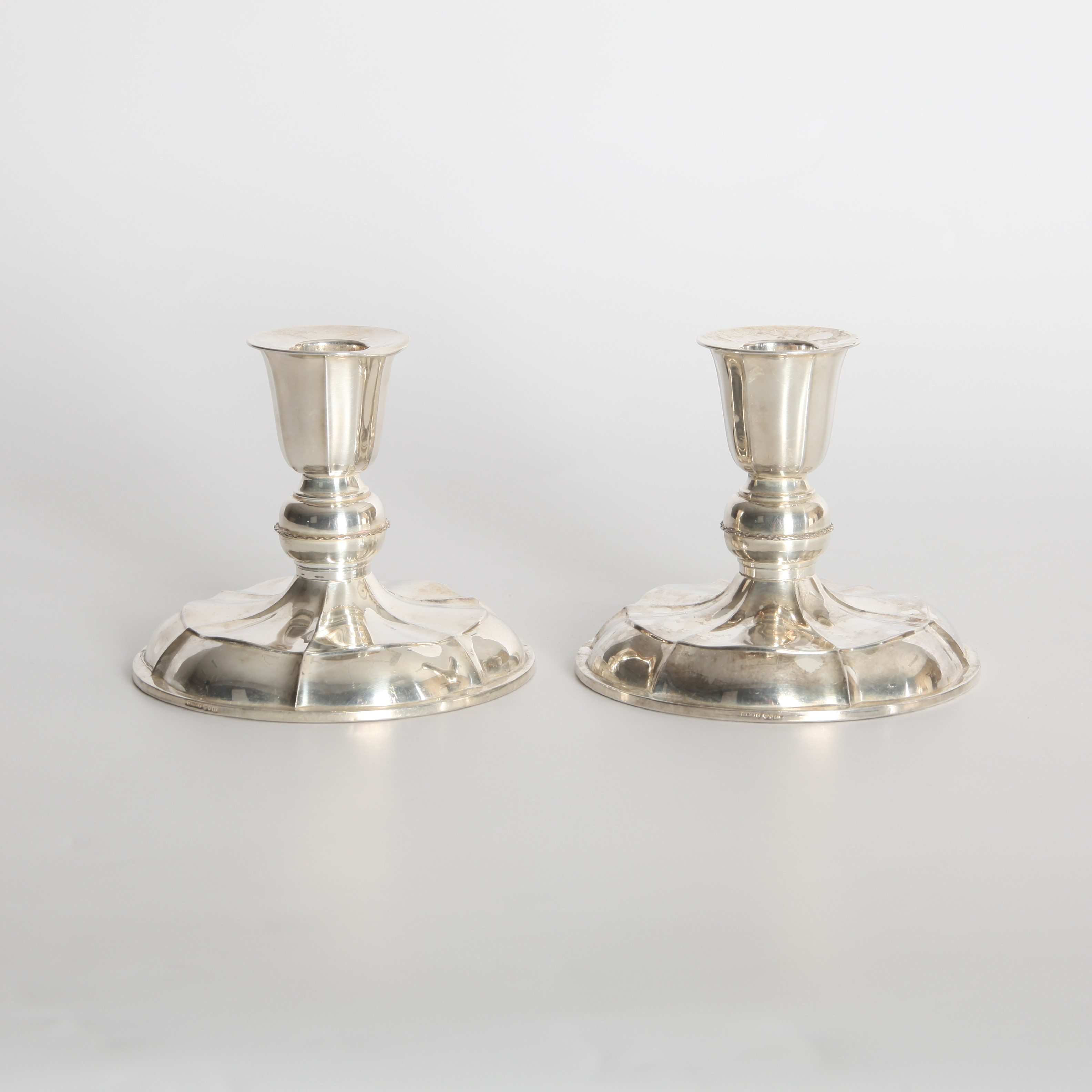 LJUSSTAKAR, 1 par, silver, Ceson, 1974.