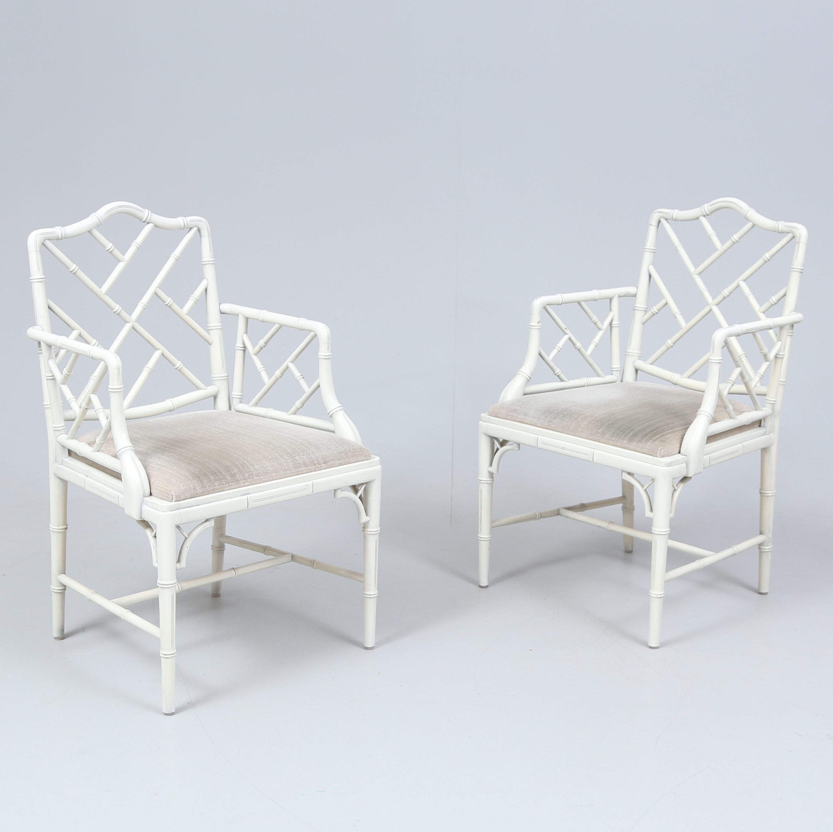 KARMSTOLAR, 1 par, Miranda of Sweden, 1900-talets andra hälft.