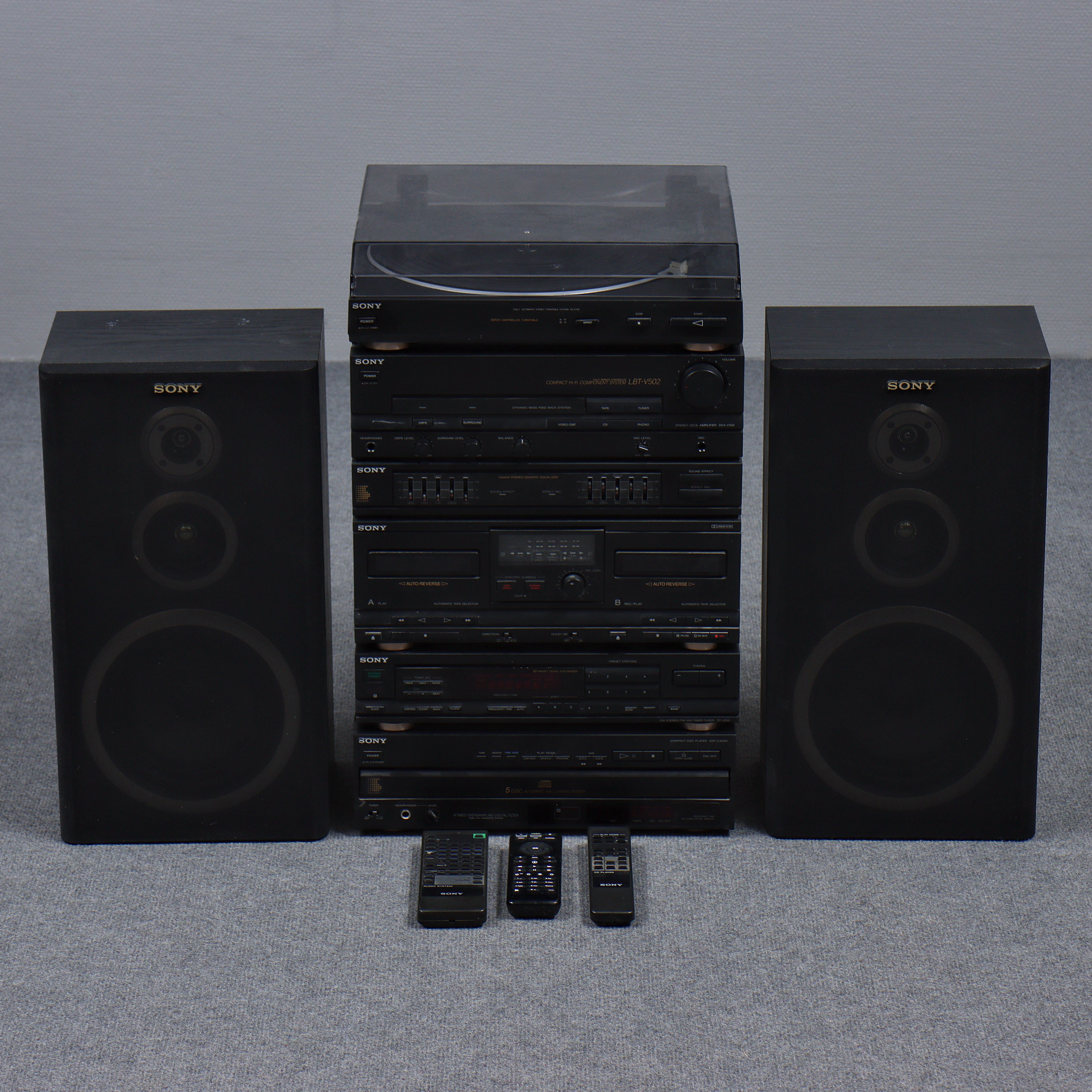 STEREO SAMT HÖGTALARE, SONY, SKIVSPELARE PS-V702, COMPACT HI-FI COMPONENT SYSTEM LBT-V502, FM-AM STEREO TUNER ST-V502, CD-SPELARE CDP-C305M, HÖGTALARE SS-A502.