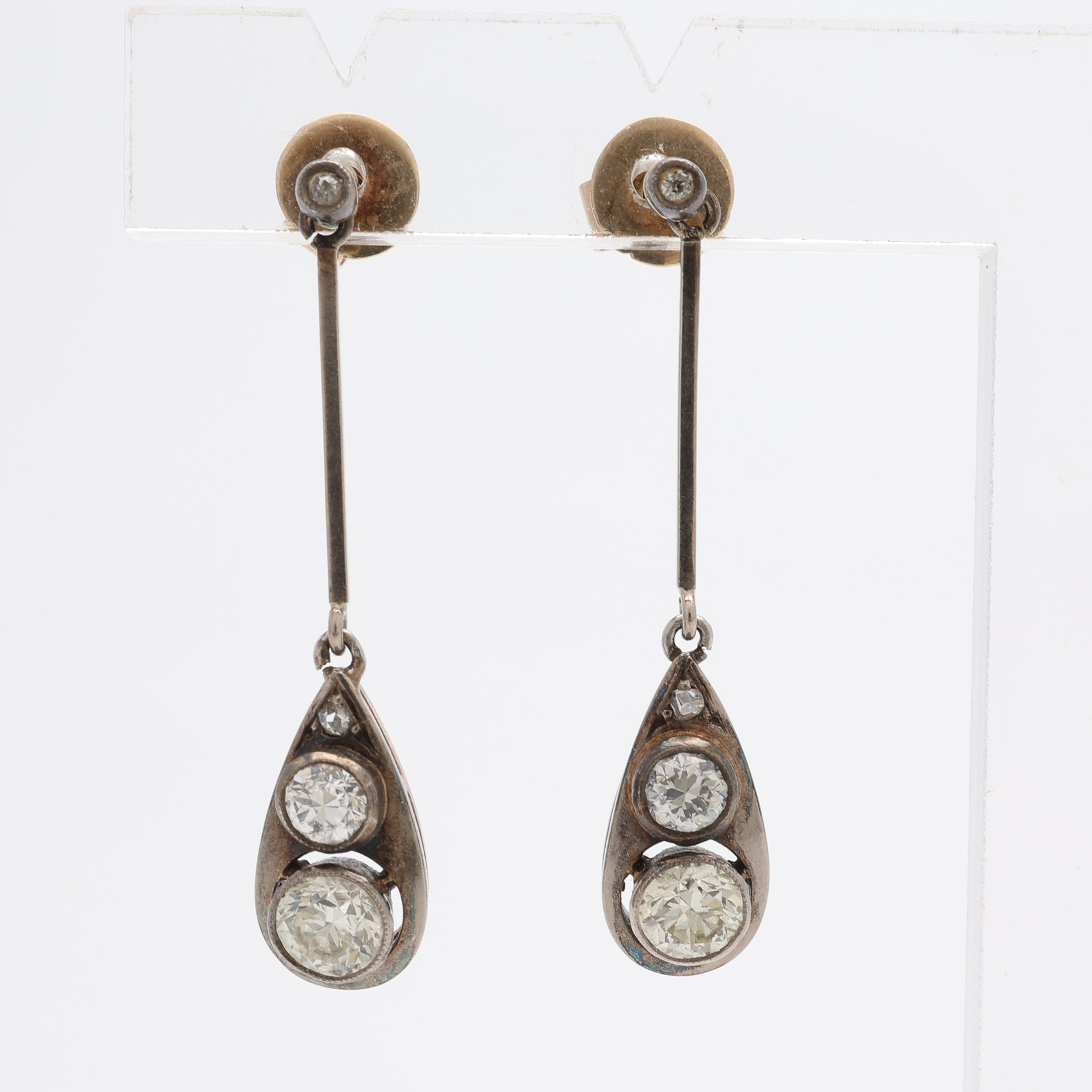 ÖRHÄNGEN 14K GULD OCH VITGULD MED BRILJANTER CA 1,20 CT TOTALT.