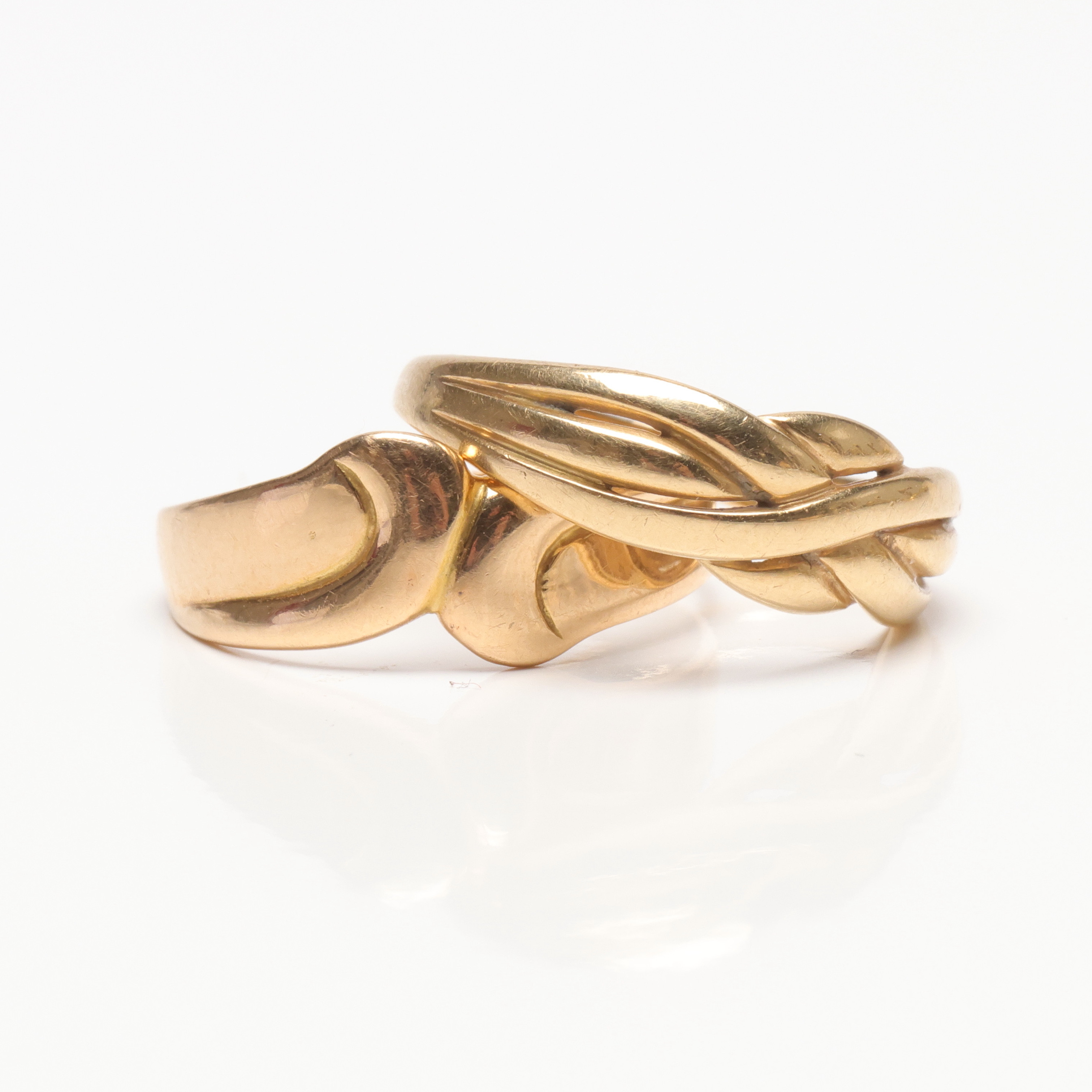 RINGAR, 2 st 18k guld, vikt ca 3,4 g.