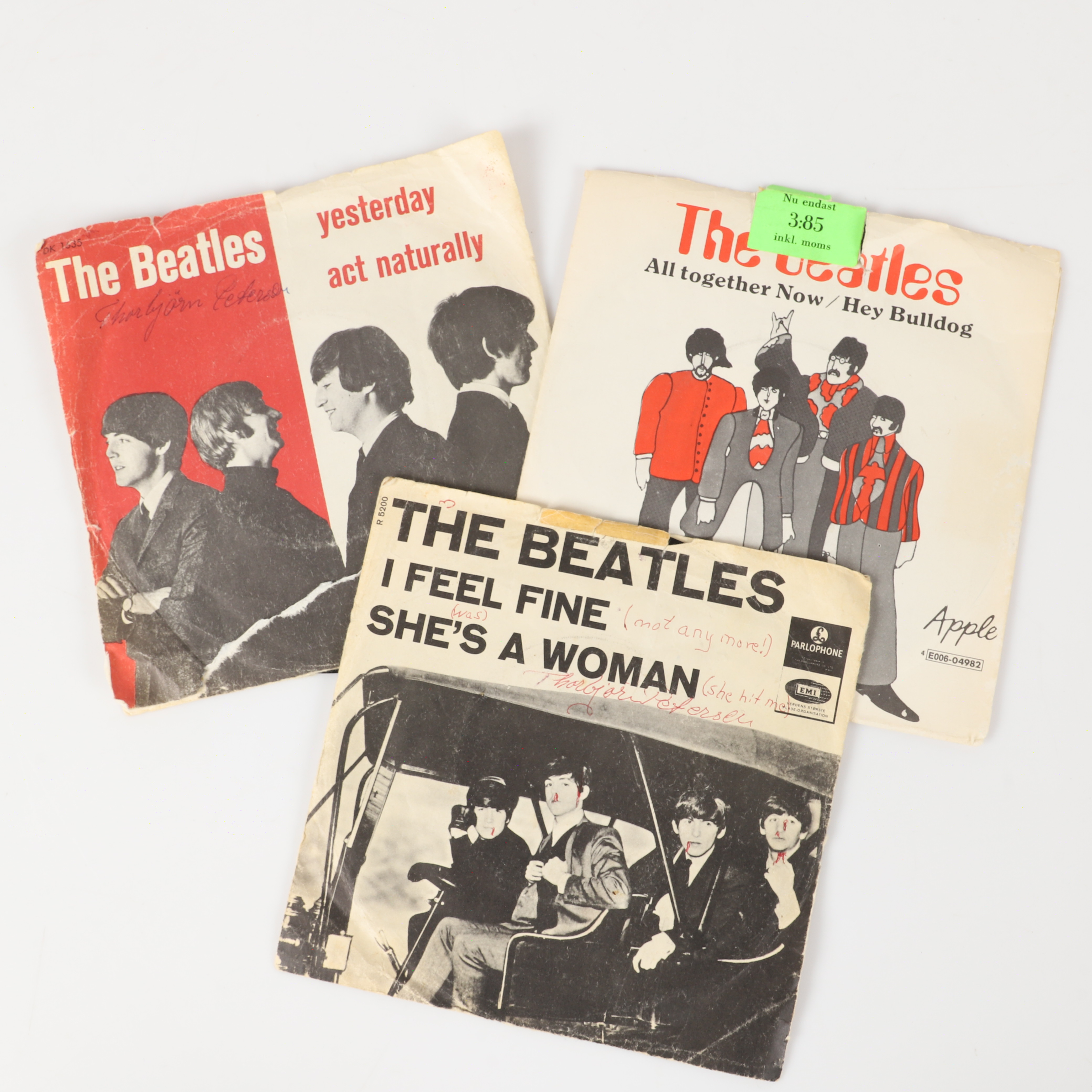 THE BEATLES. Vinylsinglar, 3 stycken, 1900-talets andra hälft.