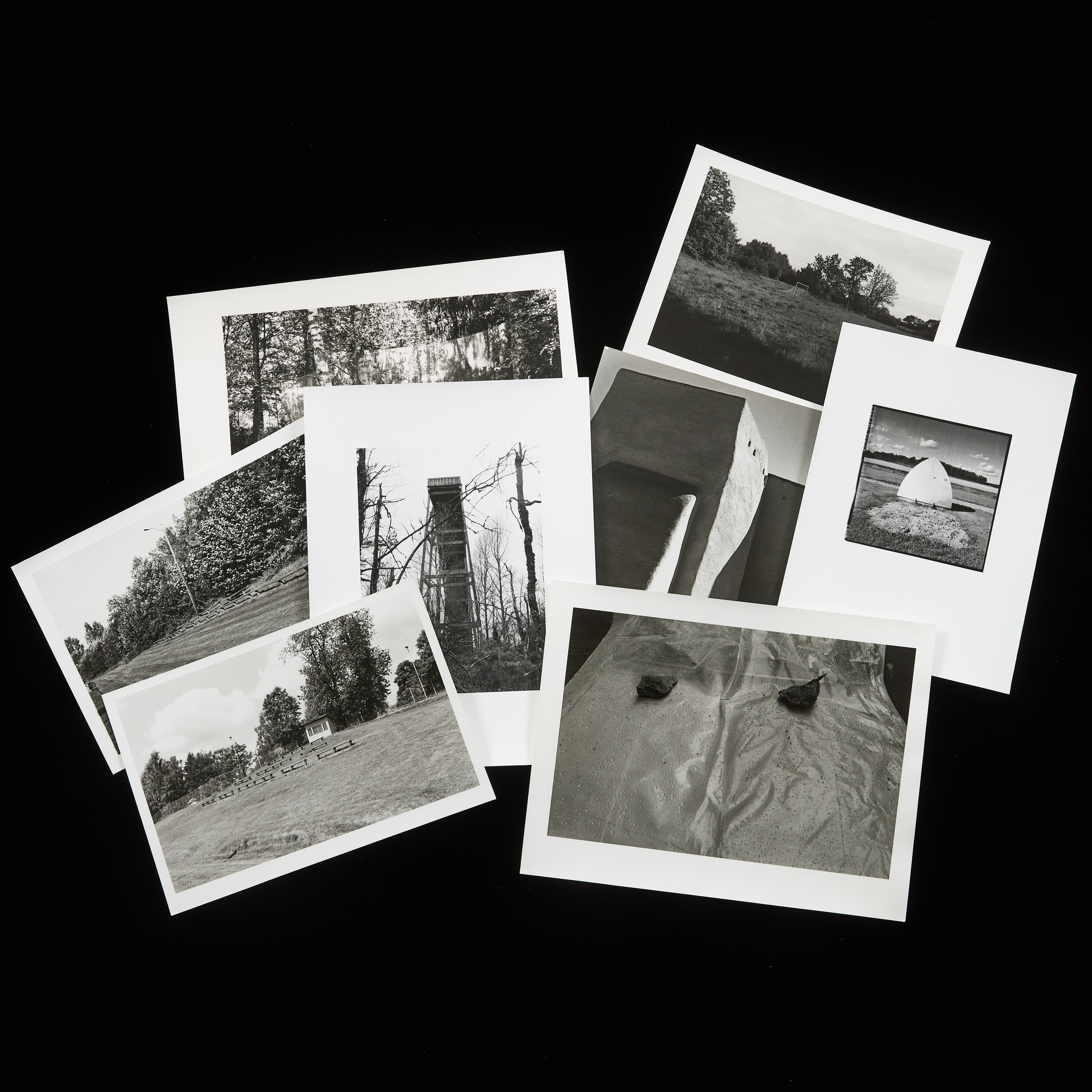 ESPEN TVEIT (F. 1945). Fotografier, 8 st., silvergelatinfotografi signerade och daterade a tergo.