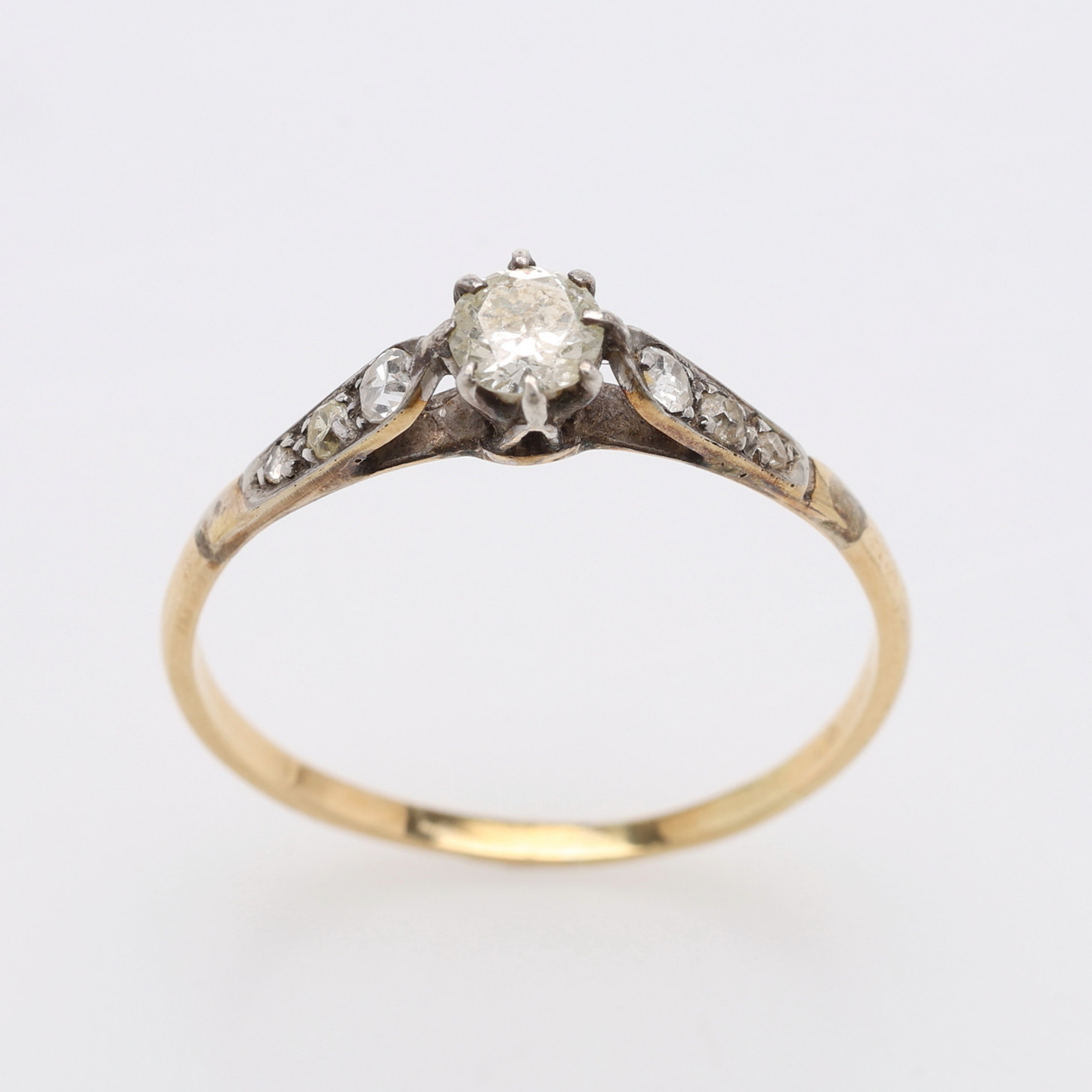 RING, 18K GULD & DIAMANTER, TOTALT Ca. 1,8 g.