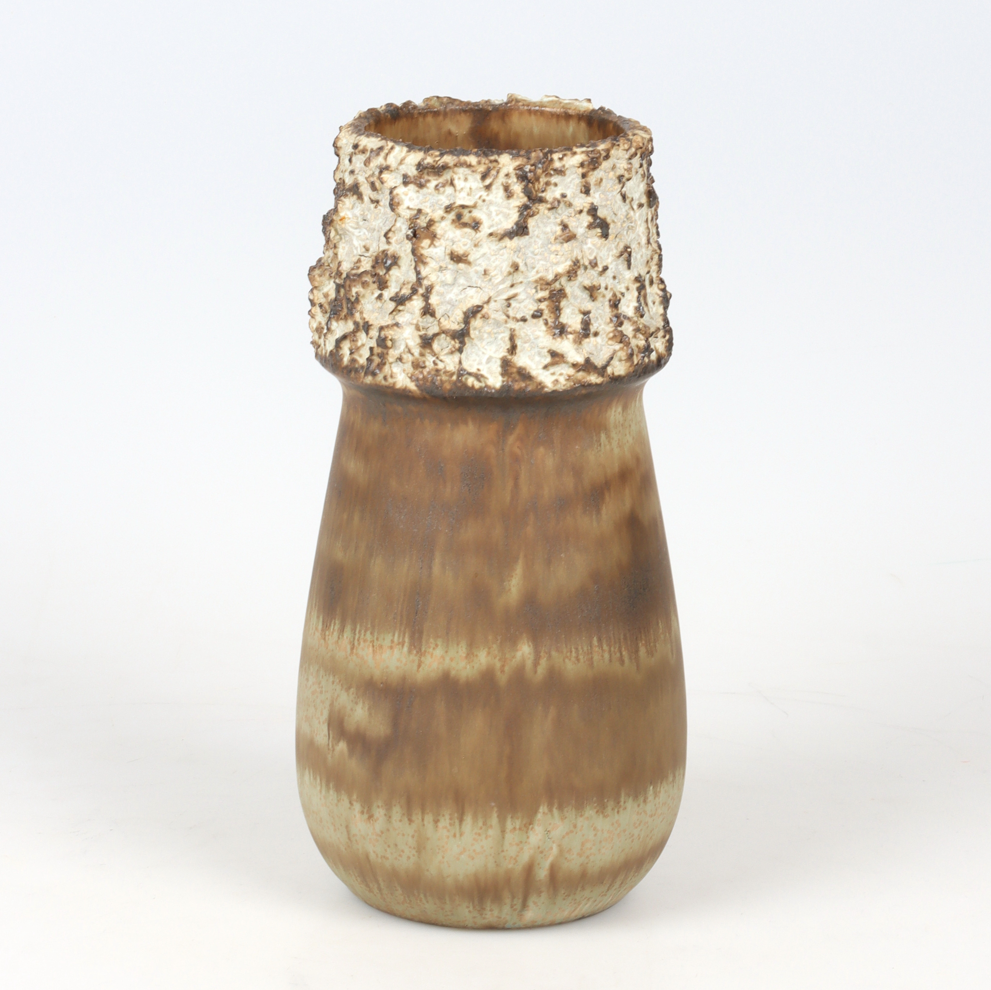 BRUNO KARLSSON. Vas, stengods, Ego stengods, 1970-tal.