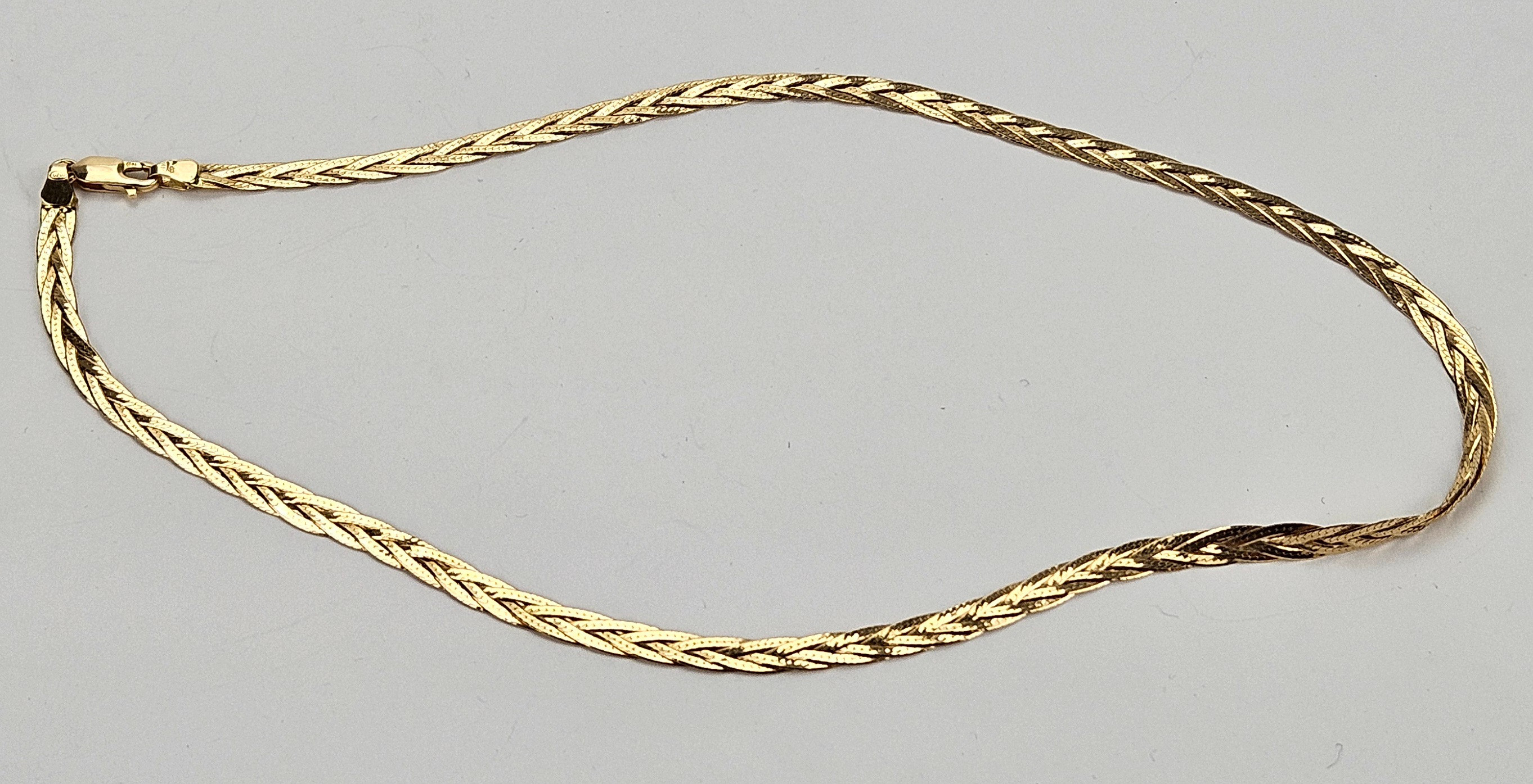 COLLIER, guld, 18K, vikt ca. 10,9 gram.