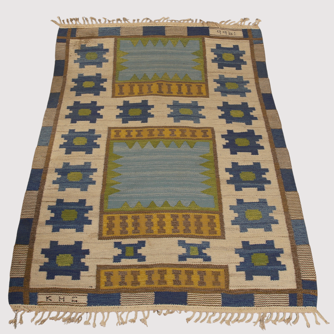 KENNETH HENRY COPE, röllakan, ljus botten. Ljusblått, grönt och gult, mörkare blå. Signerad KHC, daterad -66.