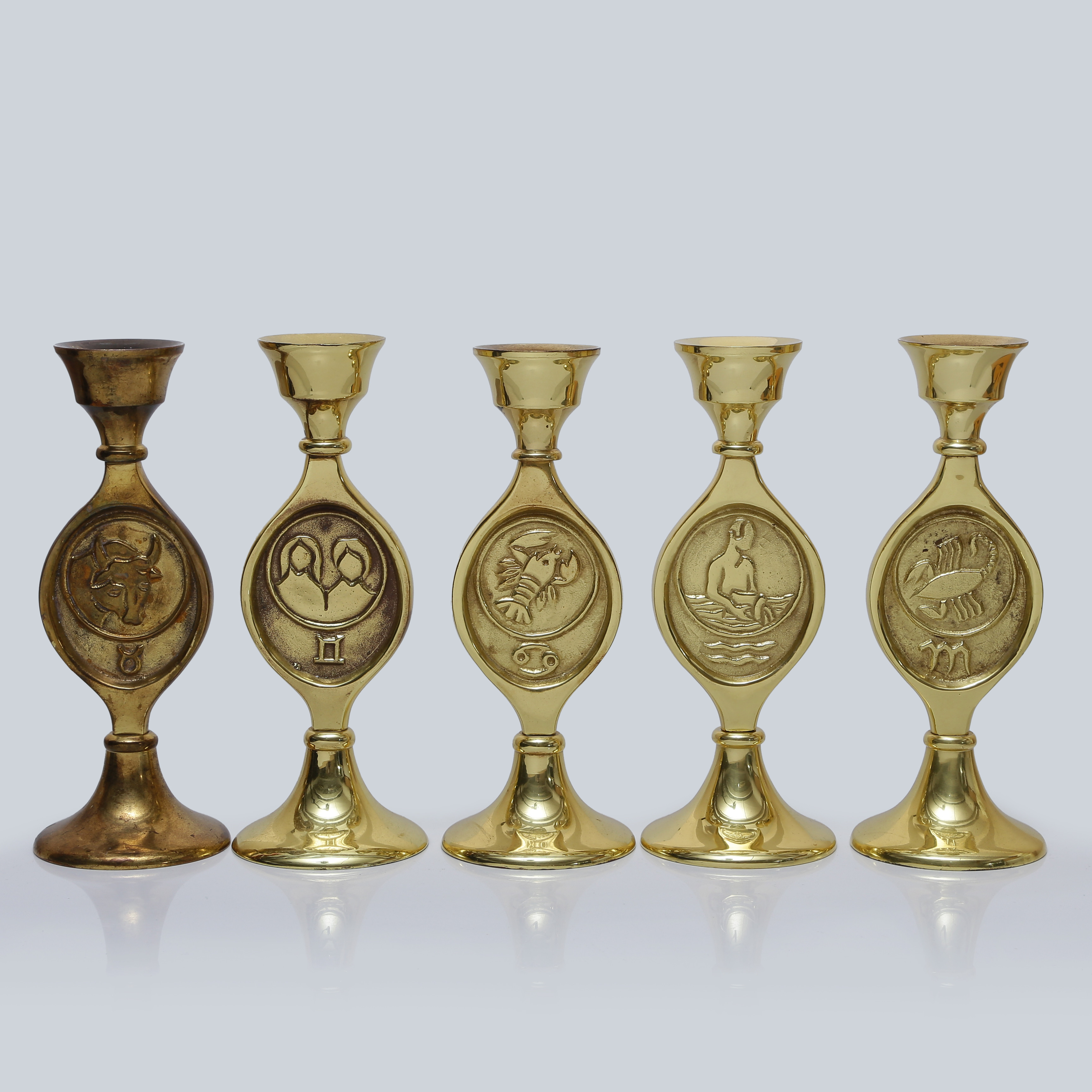 LJUSSTAKAR "ASTRO" 5 ST, SCANDIA, MÄSSING, 1900-TAL.