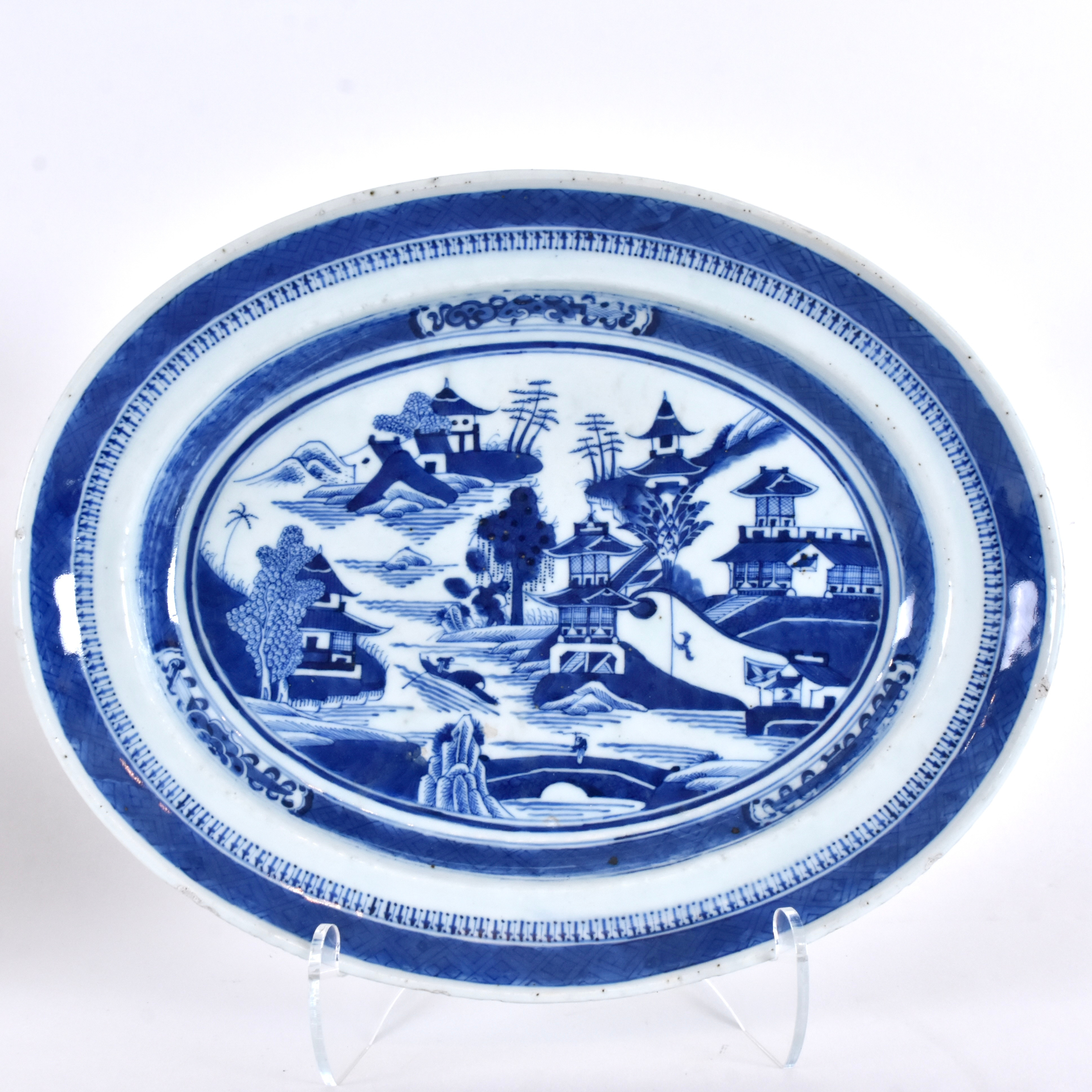 STEKFAT, porslin, Kina Jiaqing (1796-1820).