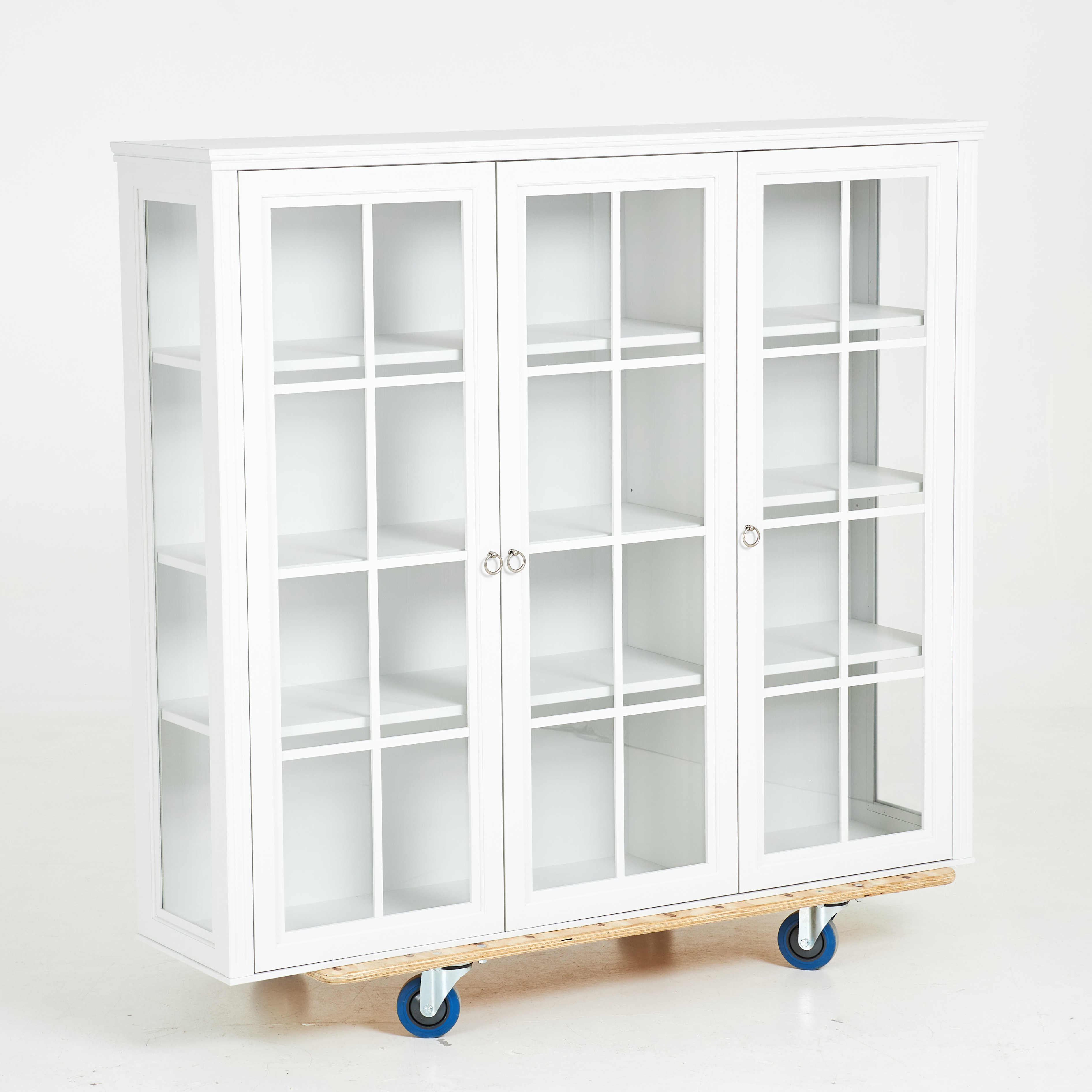 VITRINSKÅP, vägghängd alt. för golv, modell "Stockholm", Englesson, vitlackerad.