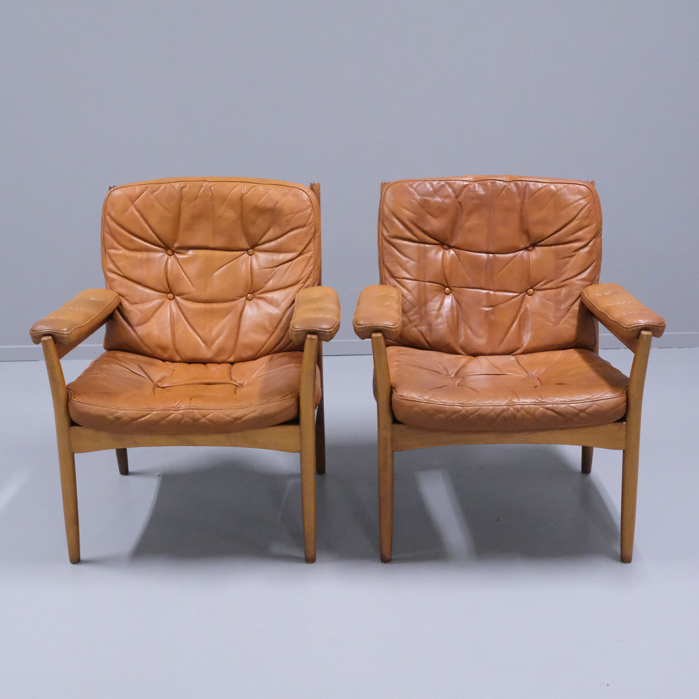 FÅTÖLJER, G-MÖBEL, TVÅ STYCKEN.