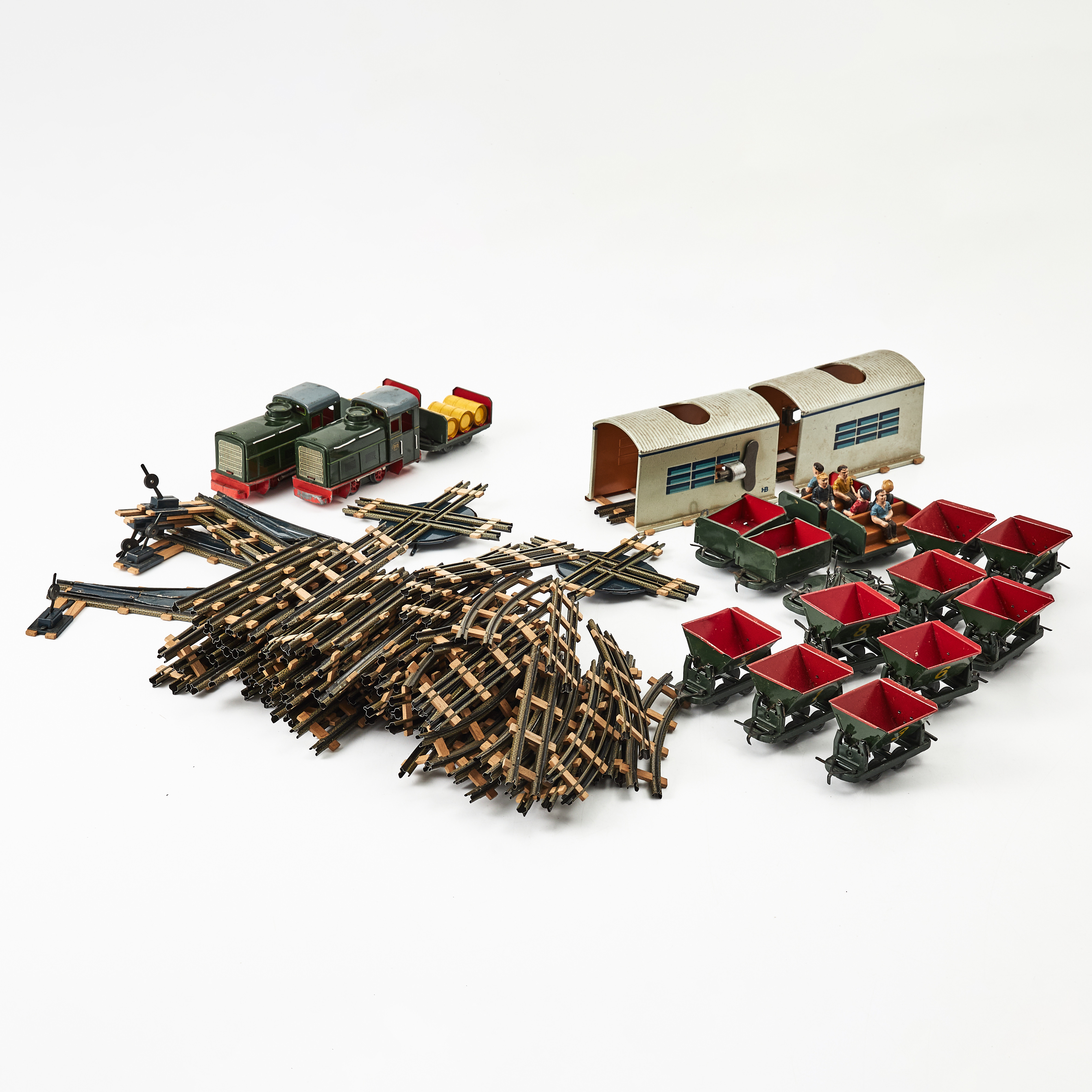 BILLER-BAHN. Lok, vagnar, lokstall, räls m.m., Tyskland, 1900-talets mitt.