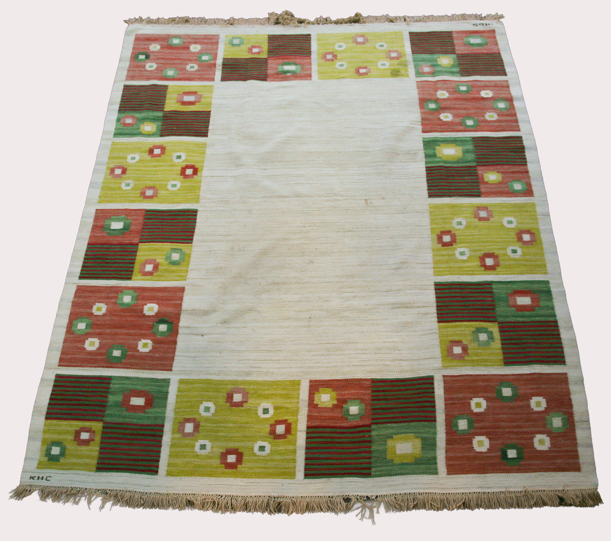 KENNETH HENRY COPE, röllakan, ljus botten. Rött, grönt, gult. Signerad KHC, daterad 1965.