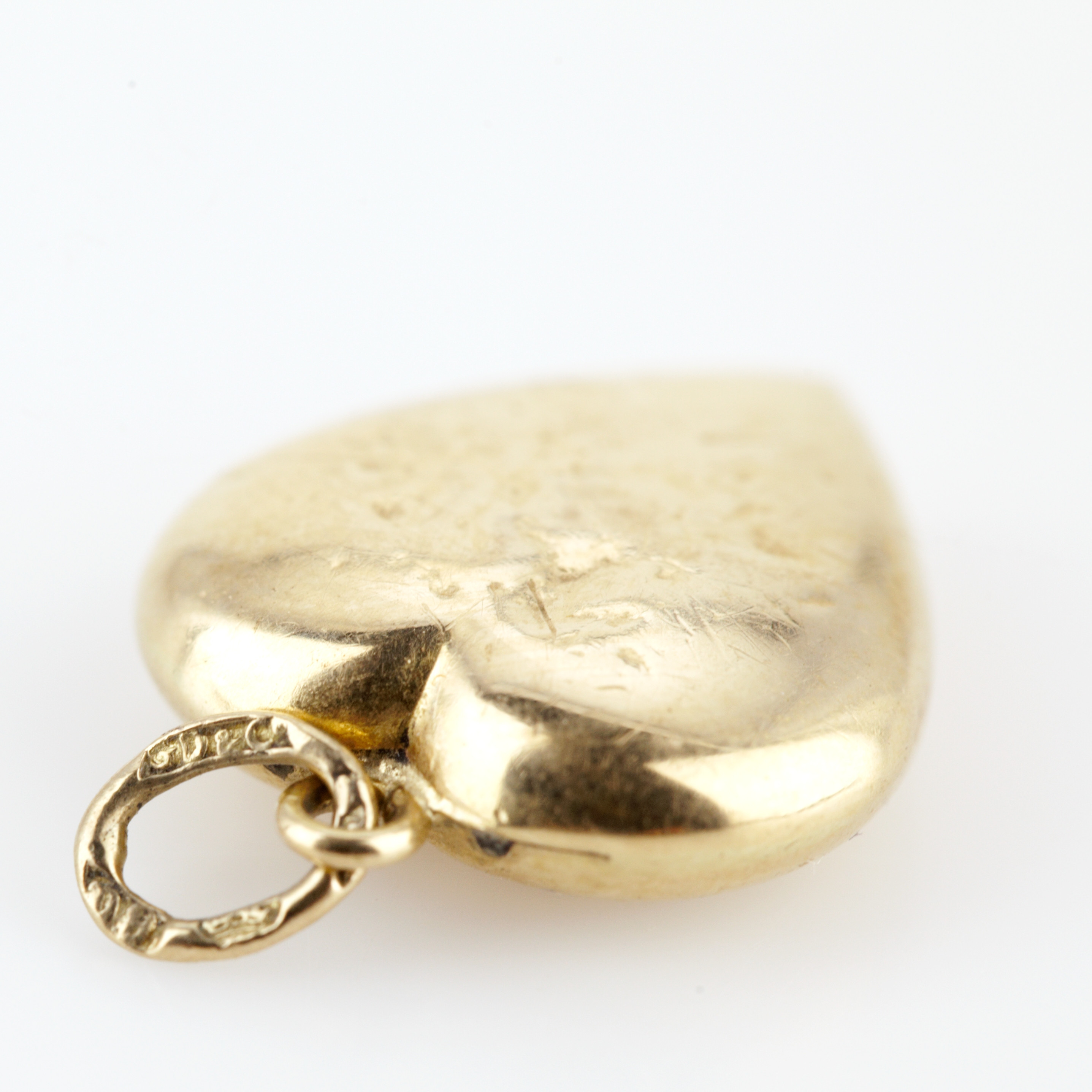 HÄNGE, hjärta, guld 18k, svenska stämplar.