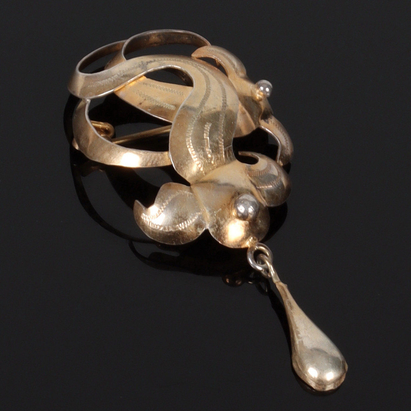 BROSCH, 18k guld, Nenson Aktiebolaget, Stockholm. 1948.