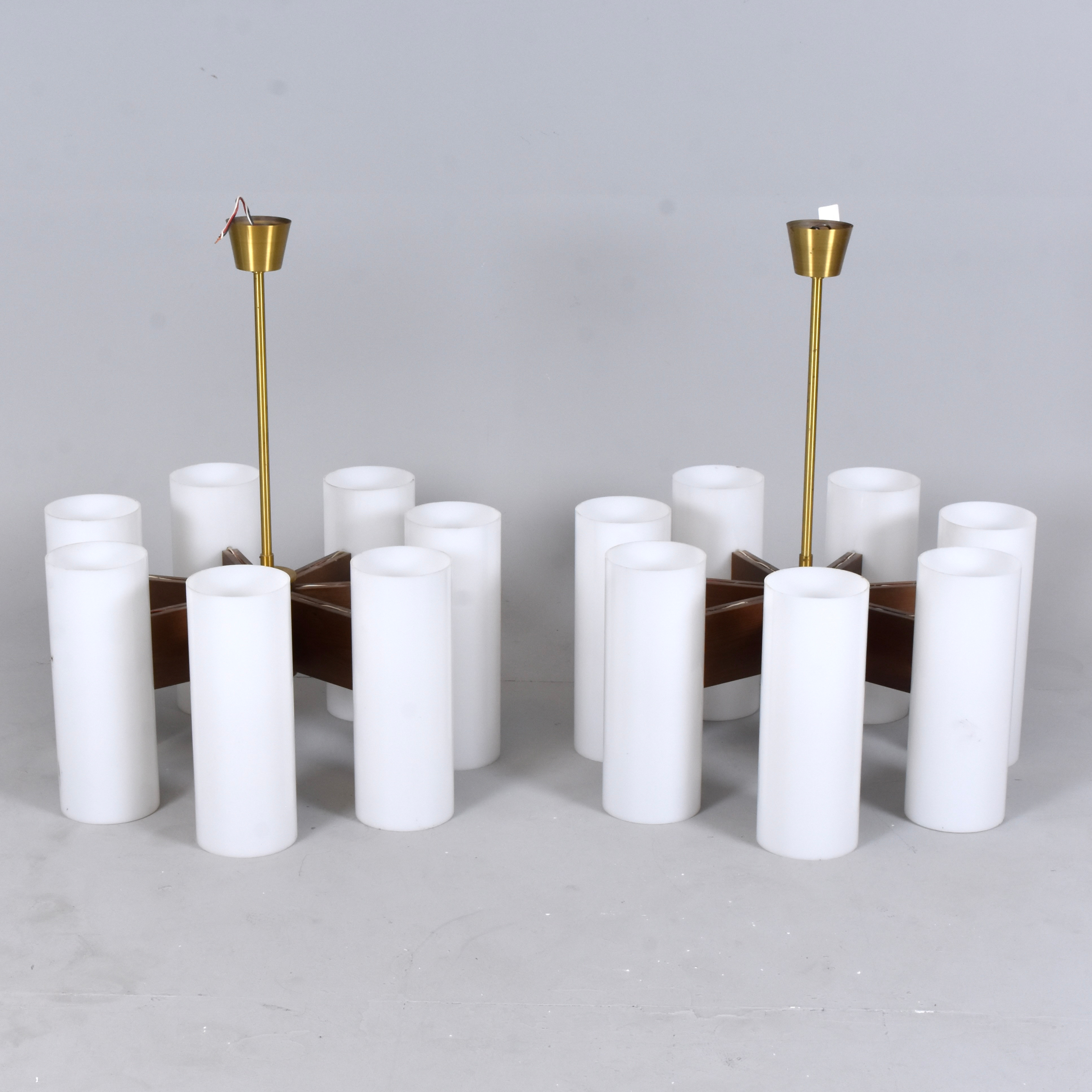 HOLGER JOHANSSON. Taklampor, 1-par, Westal, Bankeryd.