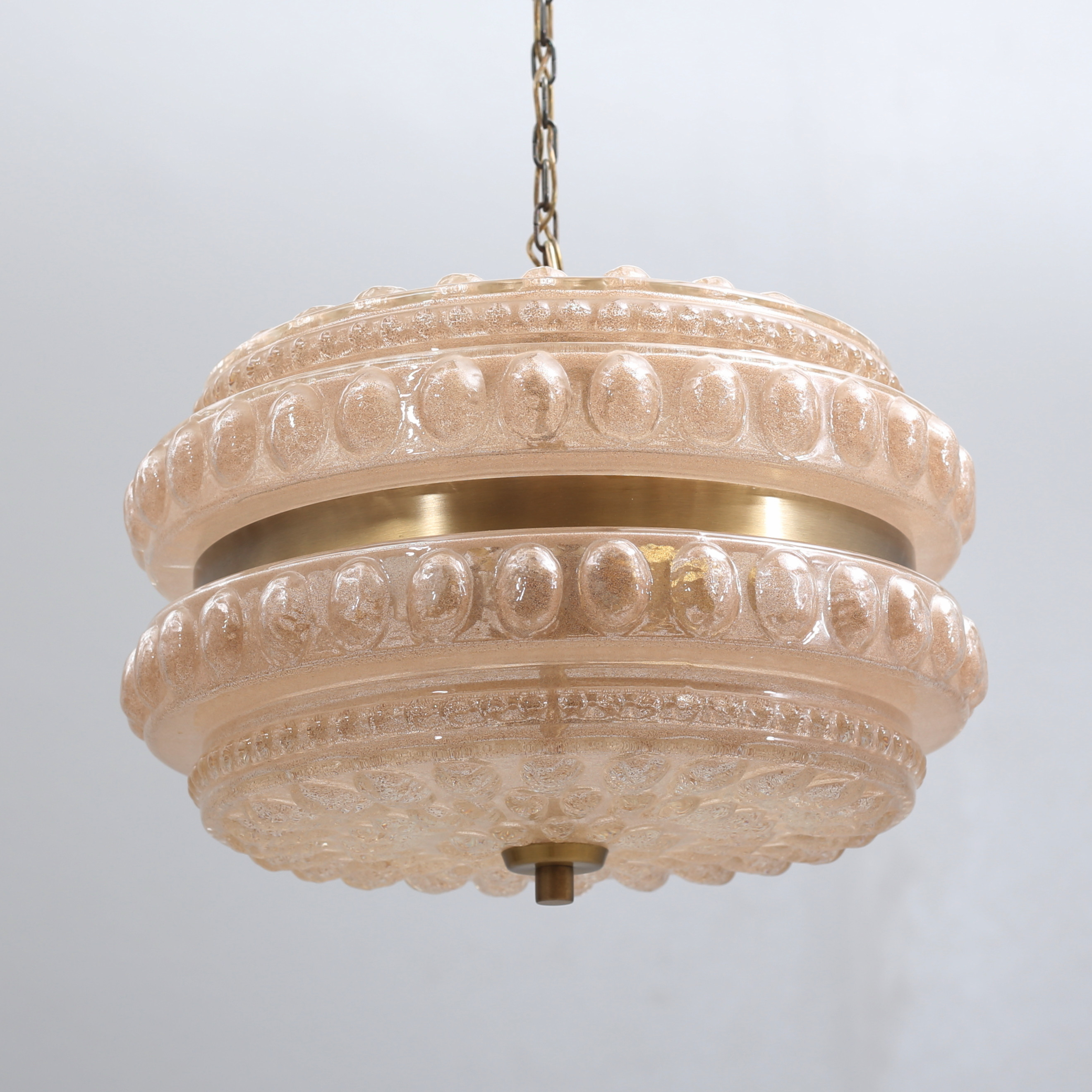 TAKLAMPA, glas, 1900-talets andra hälft.