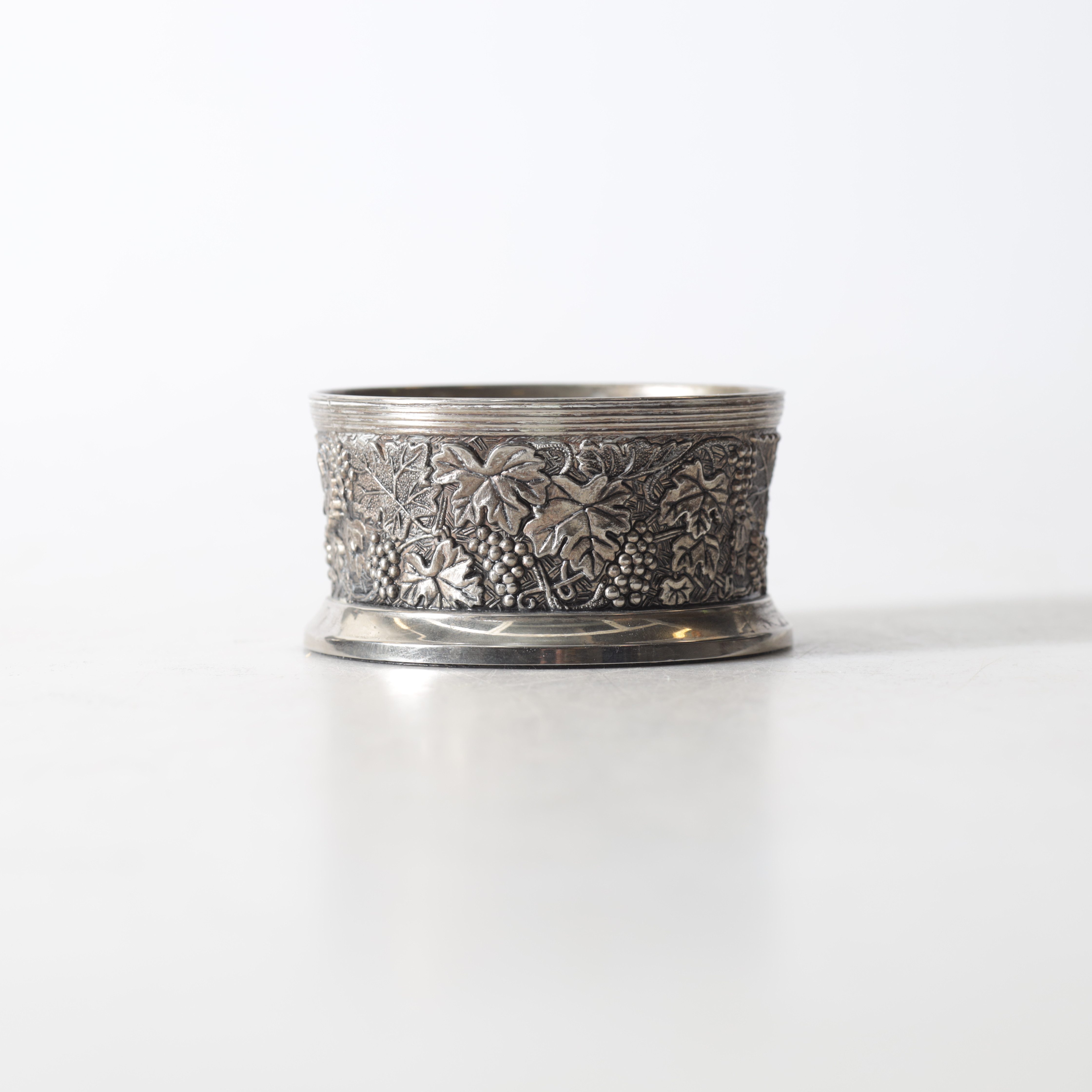 COASTER, metall & trä, 1900-tal.