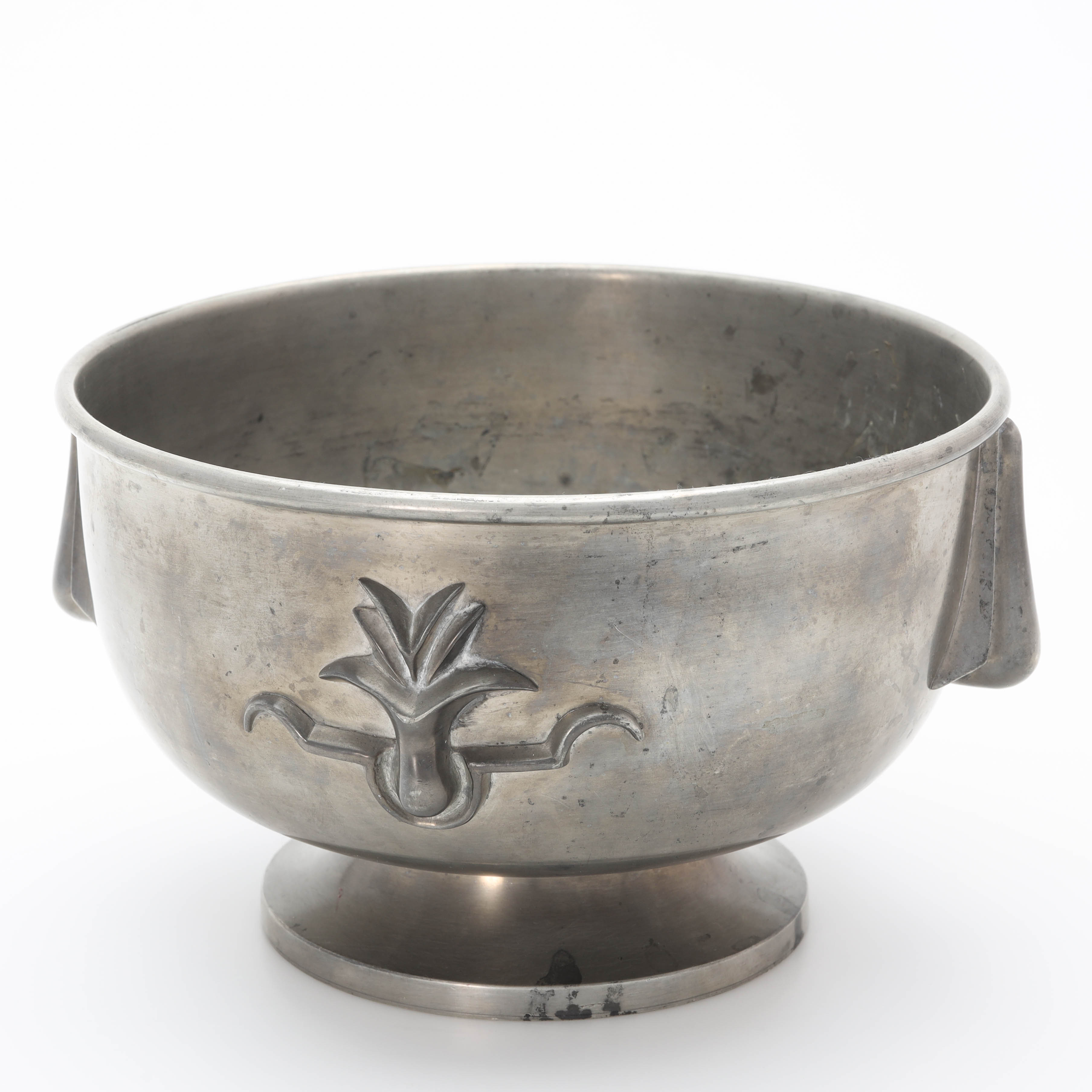 THORILD KNUTSSON. Skål på fot, tenn, Gränna, 1930.