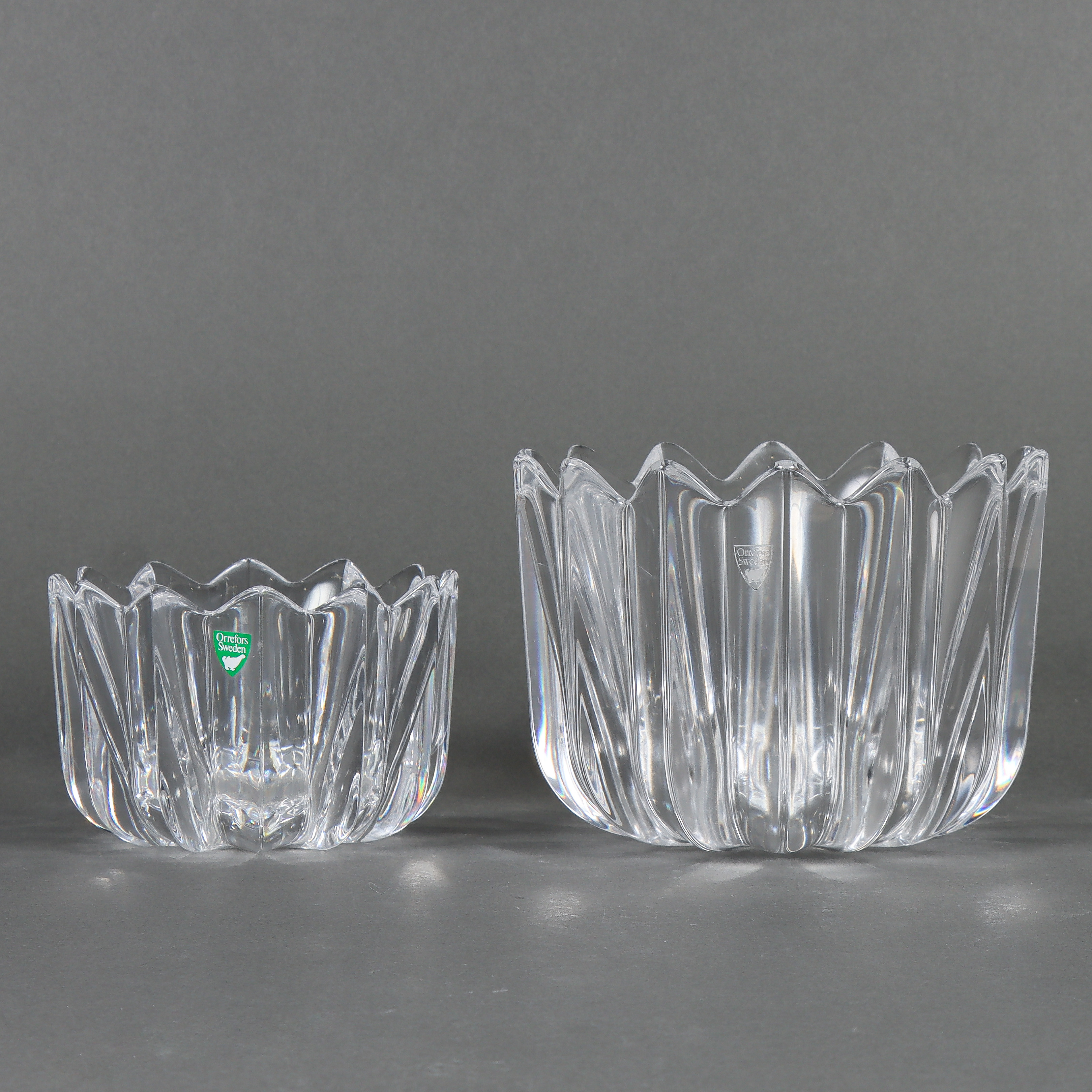 SKÅLAR 2 stycken, Orrefors, Fleur, Jan Johansson.