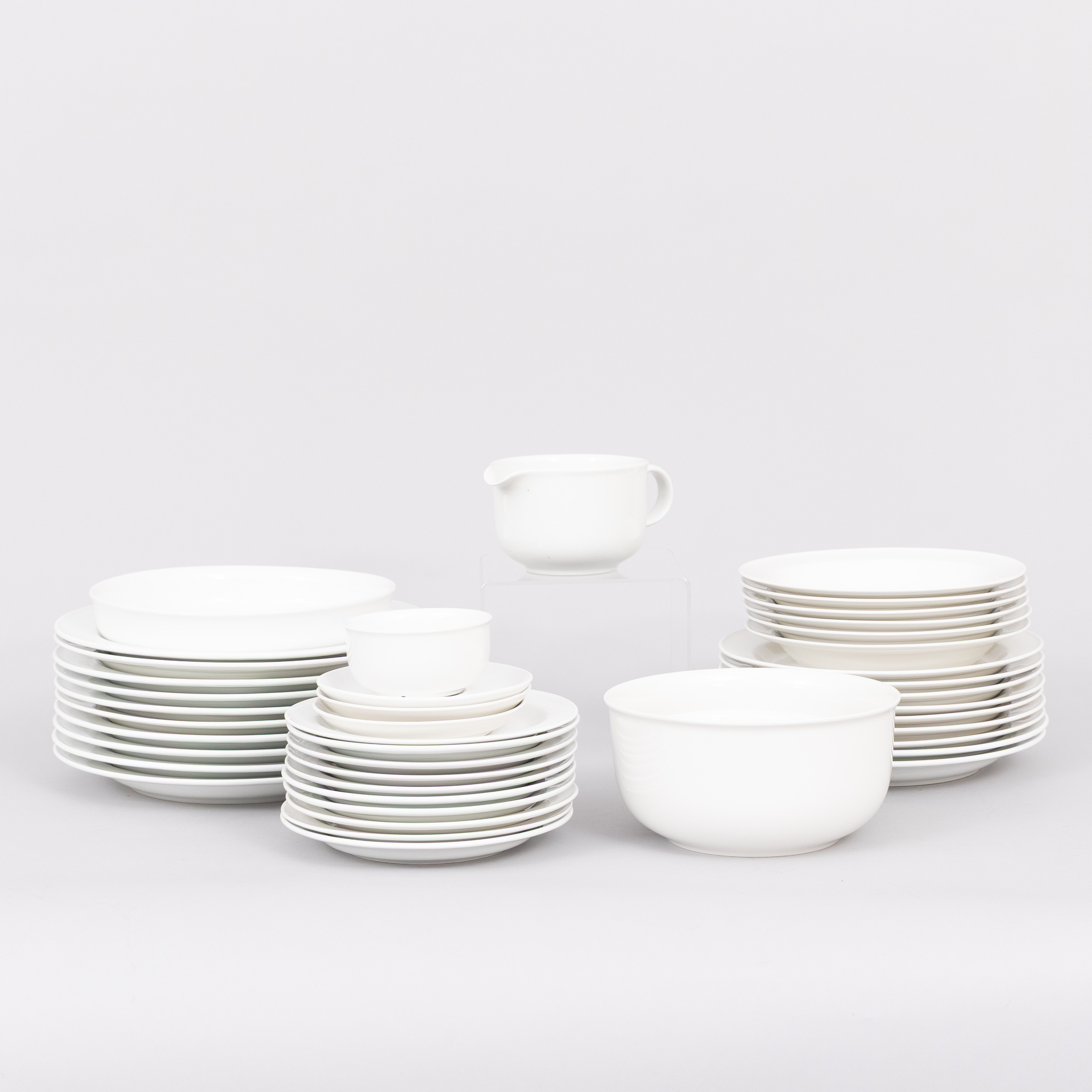 JACKIE LYND. Servisdelar, 'Diamant', 43 st, porslin, Rörstrand.