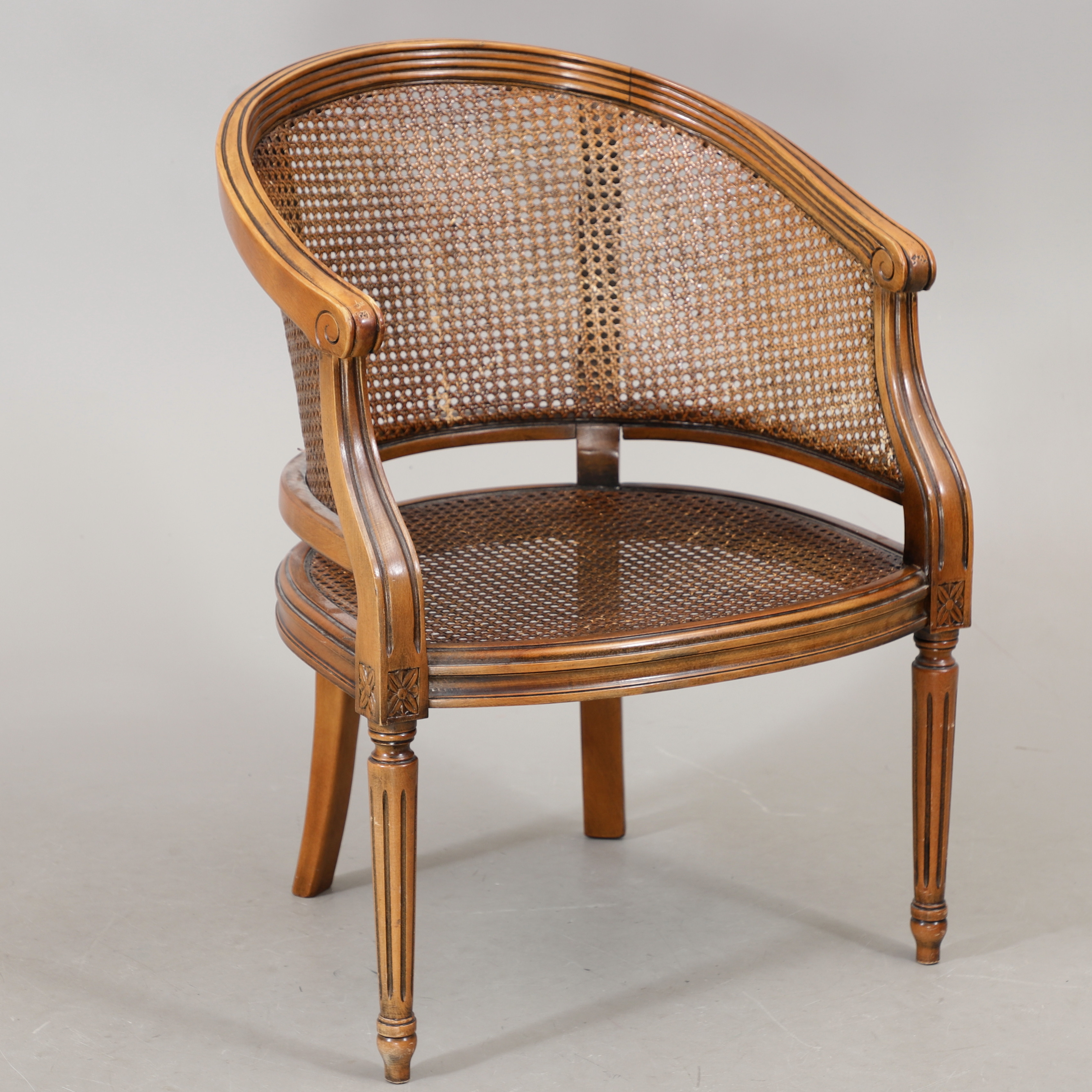 KARMSTOL, rotting, 1900-talets första hälft.