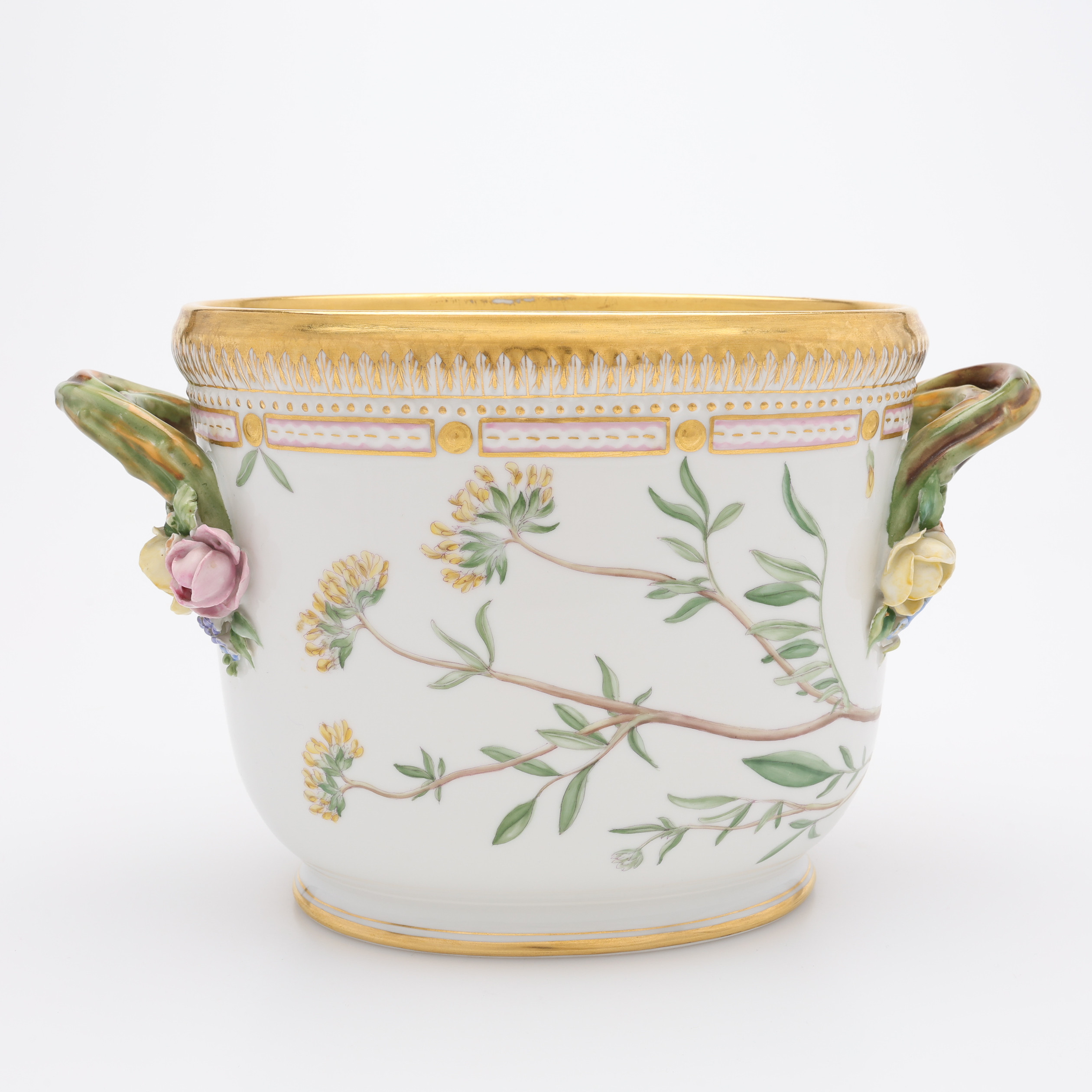 VINKYLARE, PORSLIN, FLORA DANICA, MODELLNUMMER 3569, ROYAL COPENHAGEN, DANMARK, 1954.