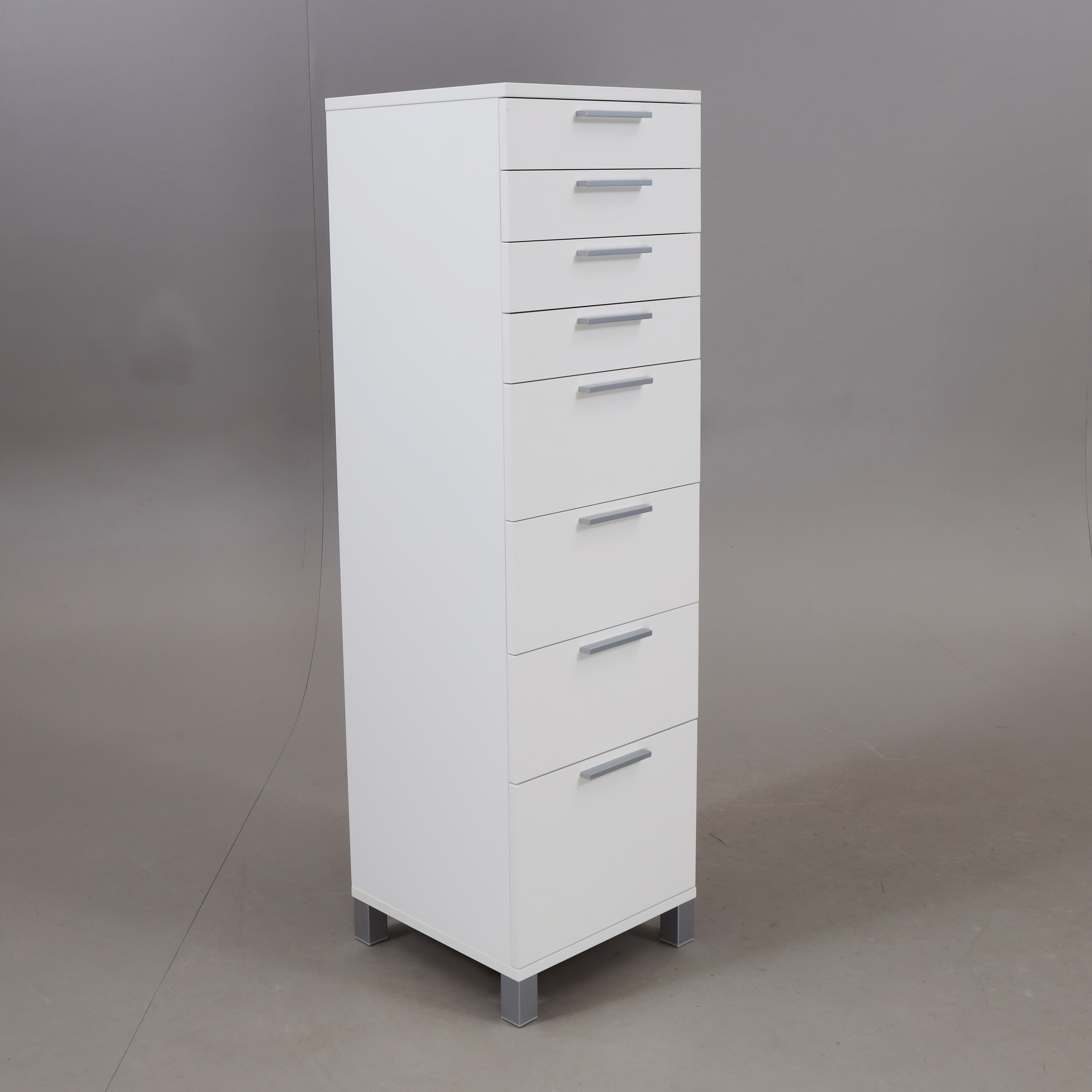 BYRÅ, "Azzaro", Voice, 2000-tal.