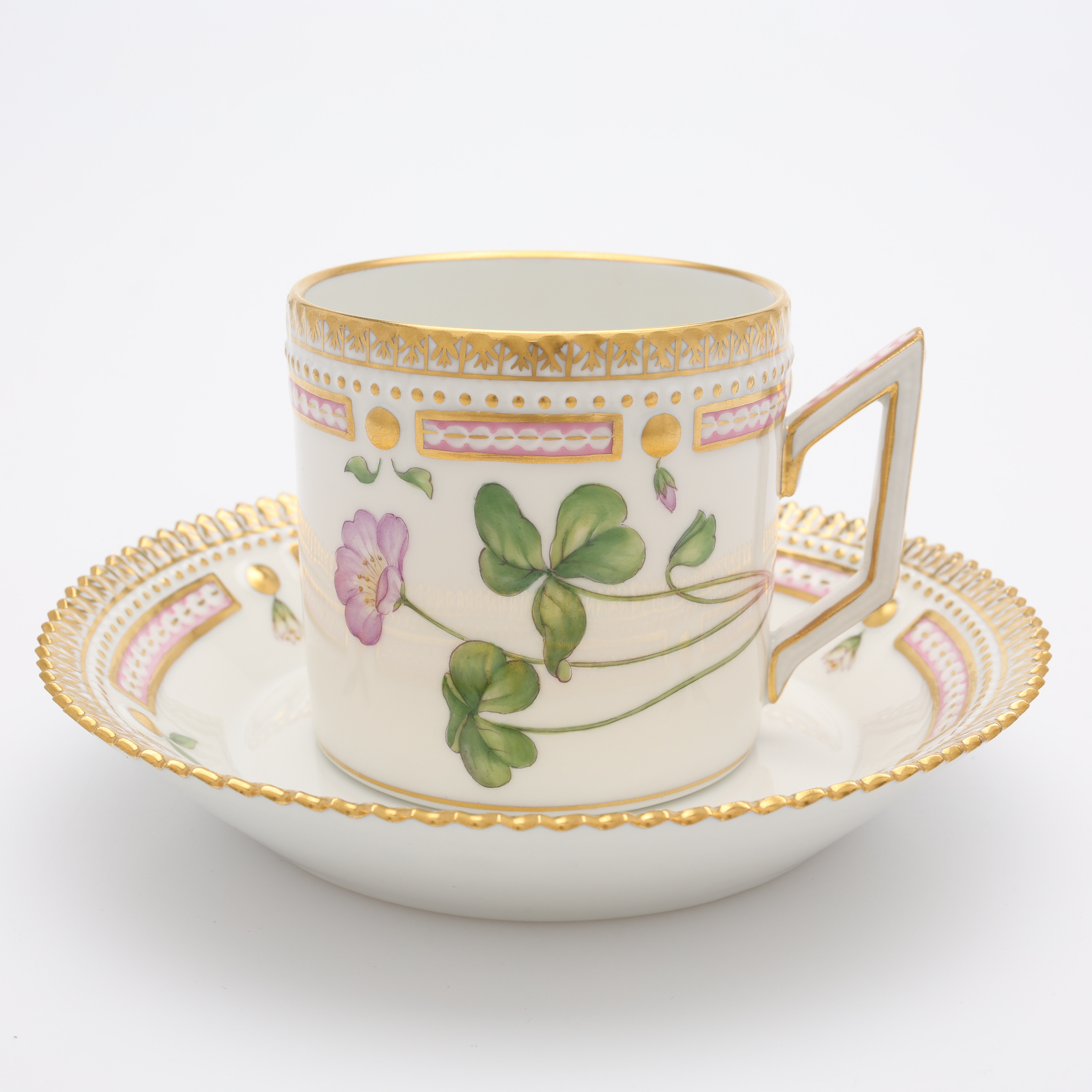 CHOKLADKOPP MED FAT, PORSLIN, FLORA DANICA, MODELLNUMMER 3513, ROYAL COPENHAGEN, DANMARK, 1960-TAL.