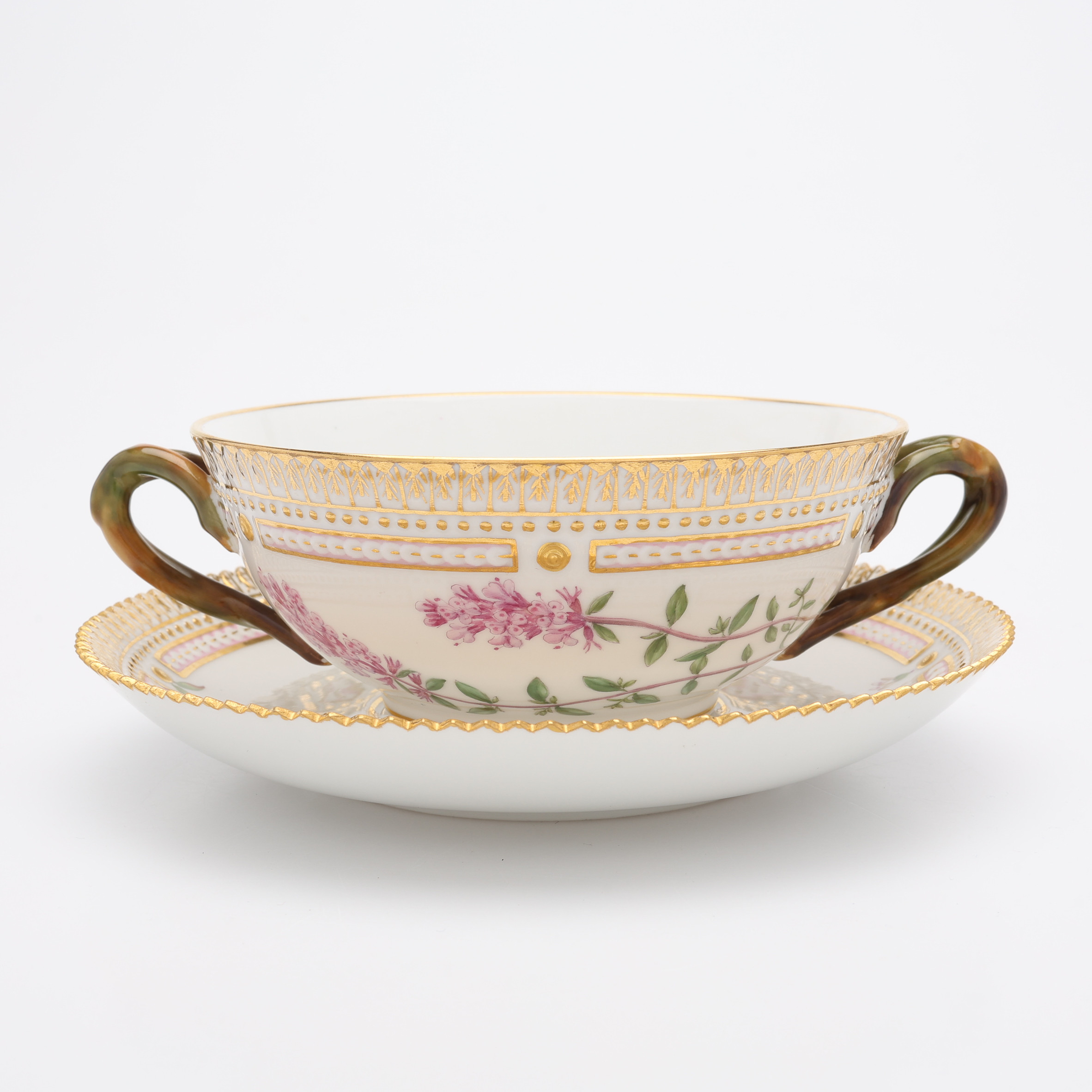 BULJONGKOPP MED FAT, PORSLIN, FLORA DANICA, ROYAL COPENHAGEN, DANMARK, 1960/63.