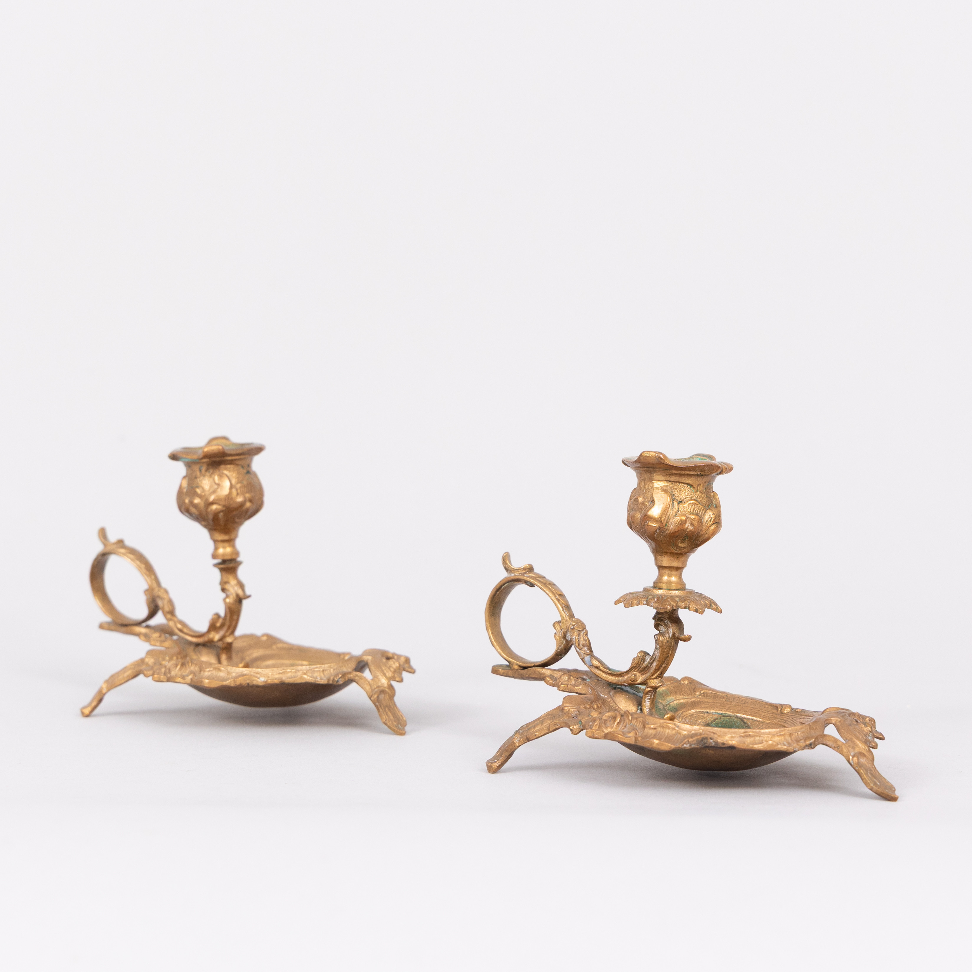 NATTLJUSSTAKAR, ett par, mässing, 18/1900-tal.