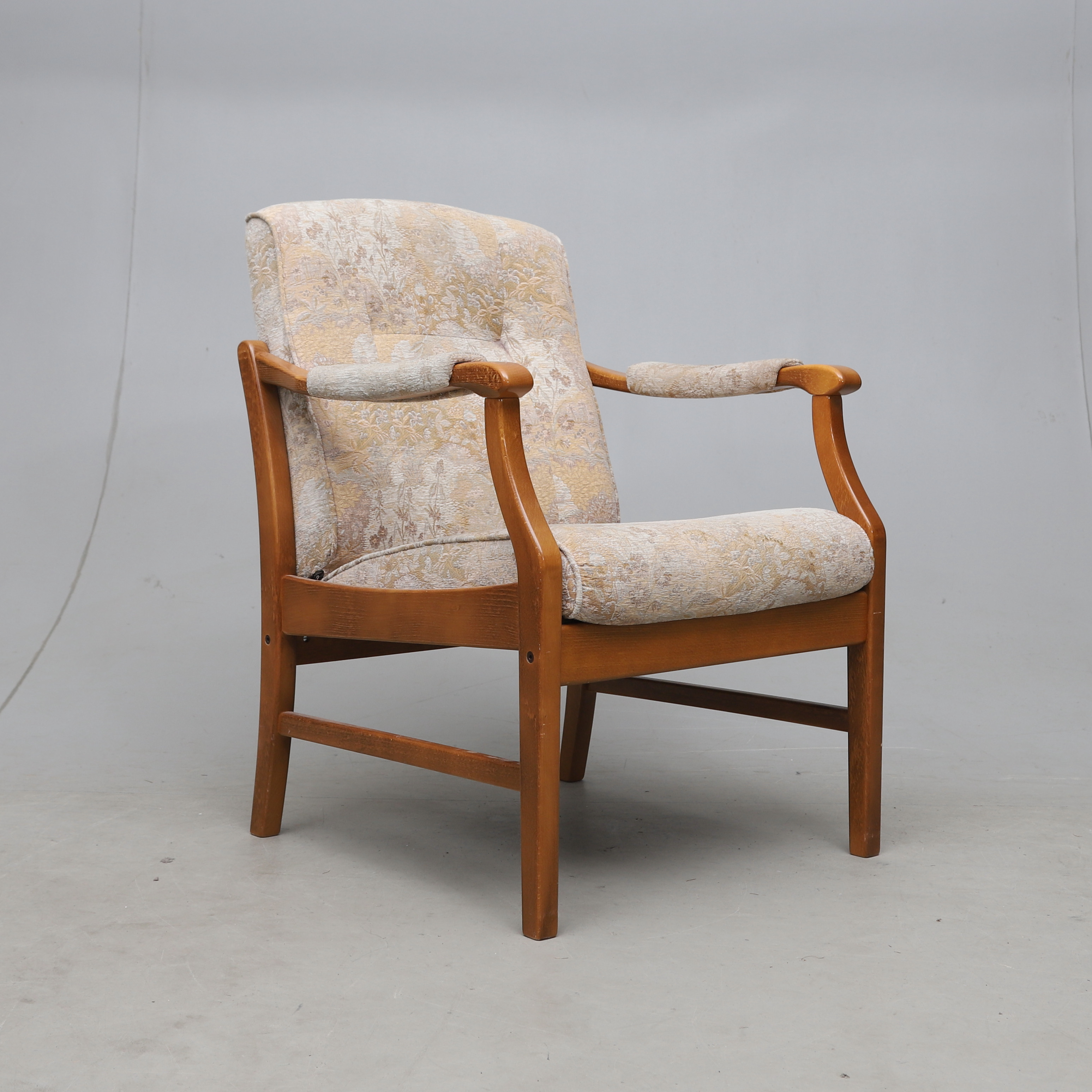 FÅTÖLJ, Bok, 1900-talets andra hälft.