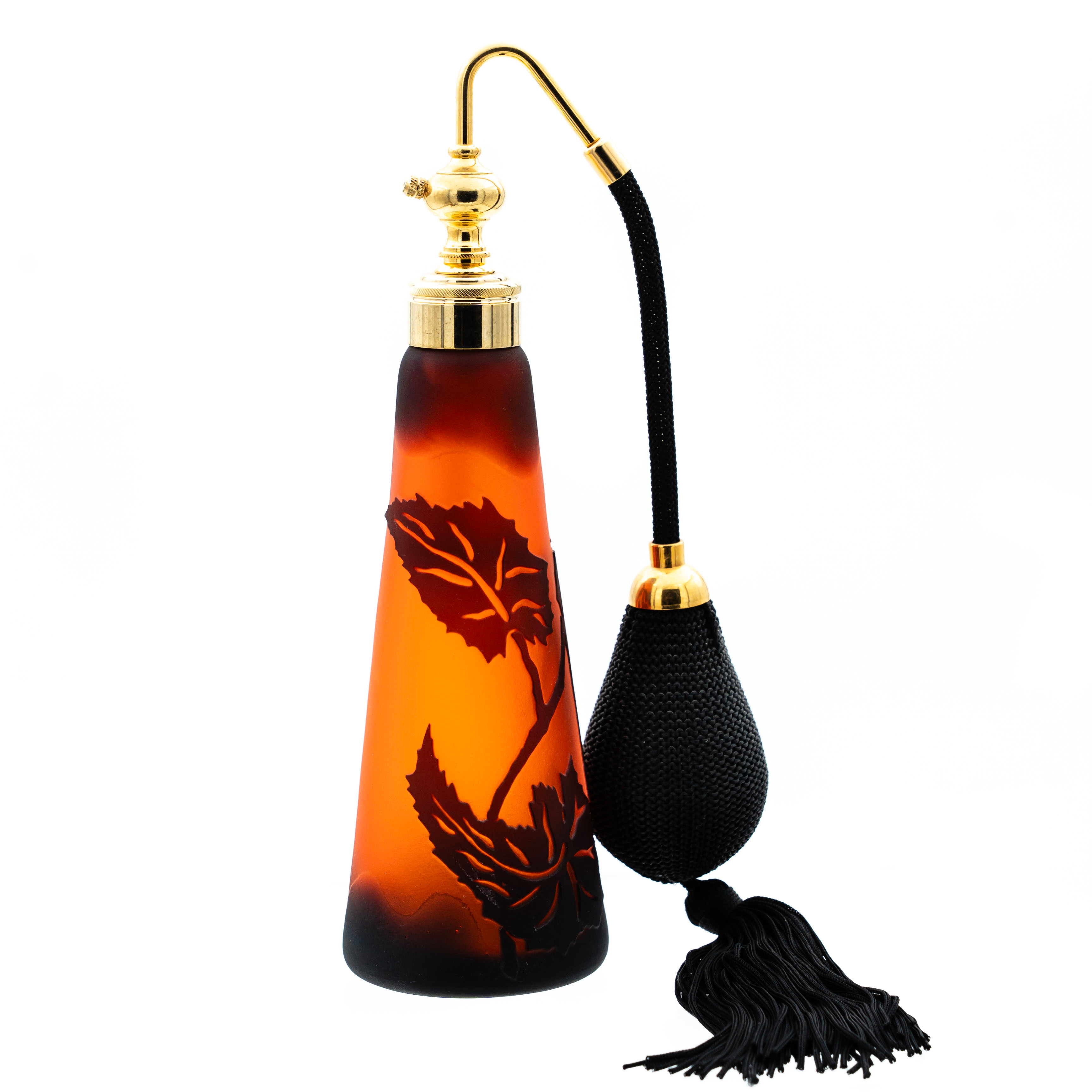 PARFYMFLASKA. Art Nouveau, Frankrike 1900-tal.